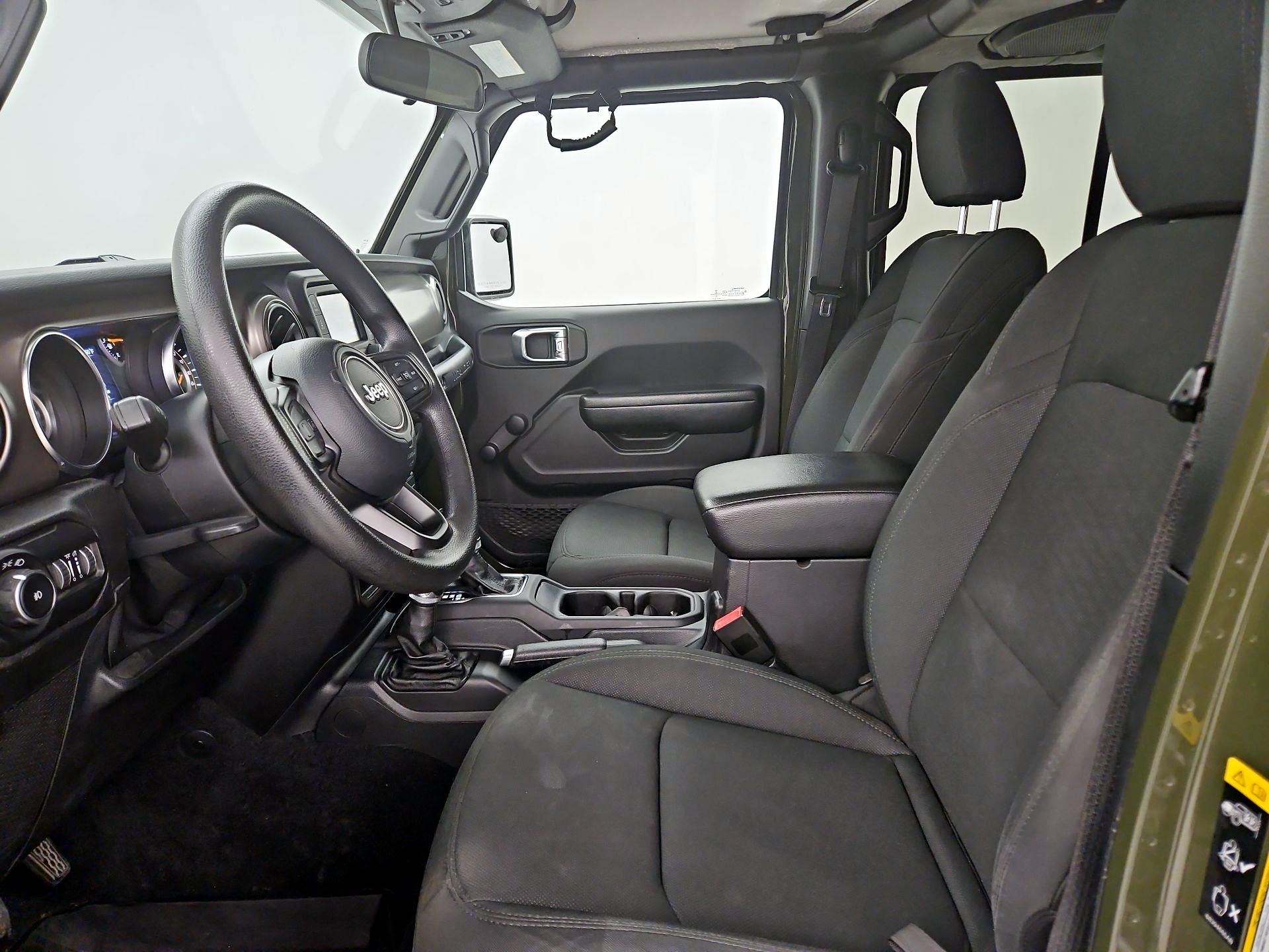 Thumbnail: 2020 Jeep Wrangler - 11