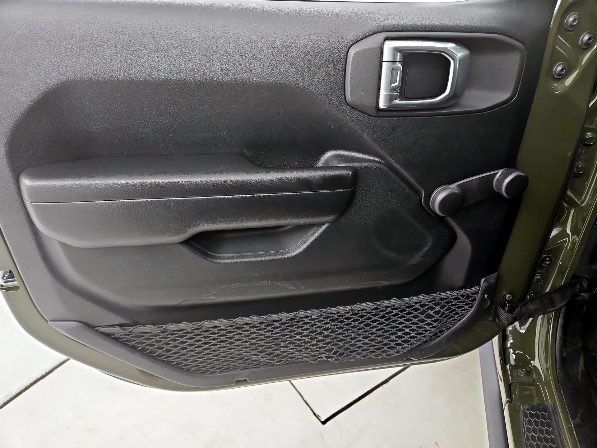 Thumbnail: 2020 Jeep Wrangler - 12