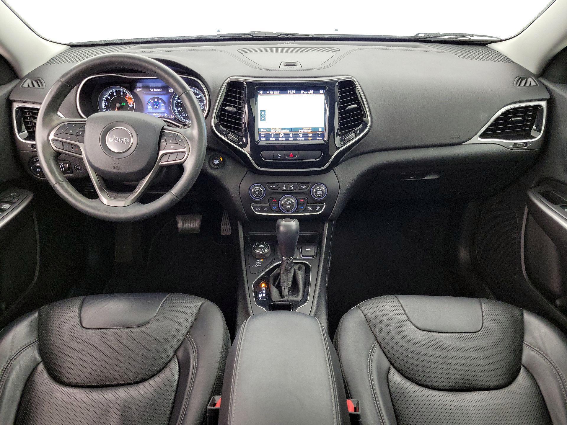 Thumbnail: 2019 Jeep Cherokee - 9