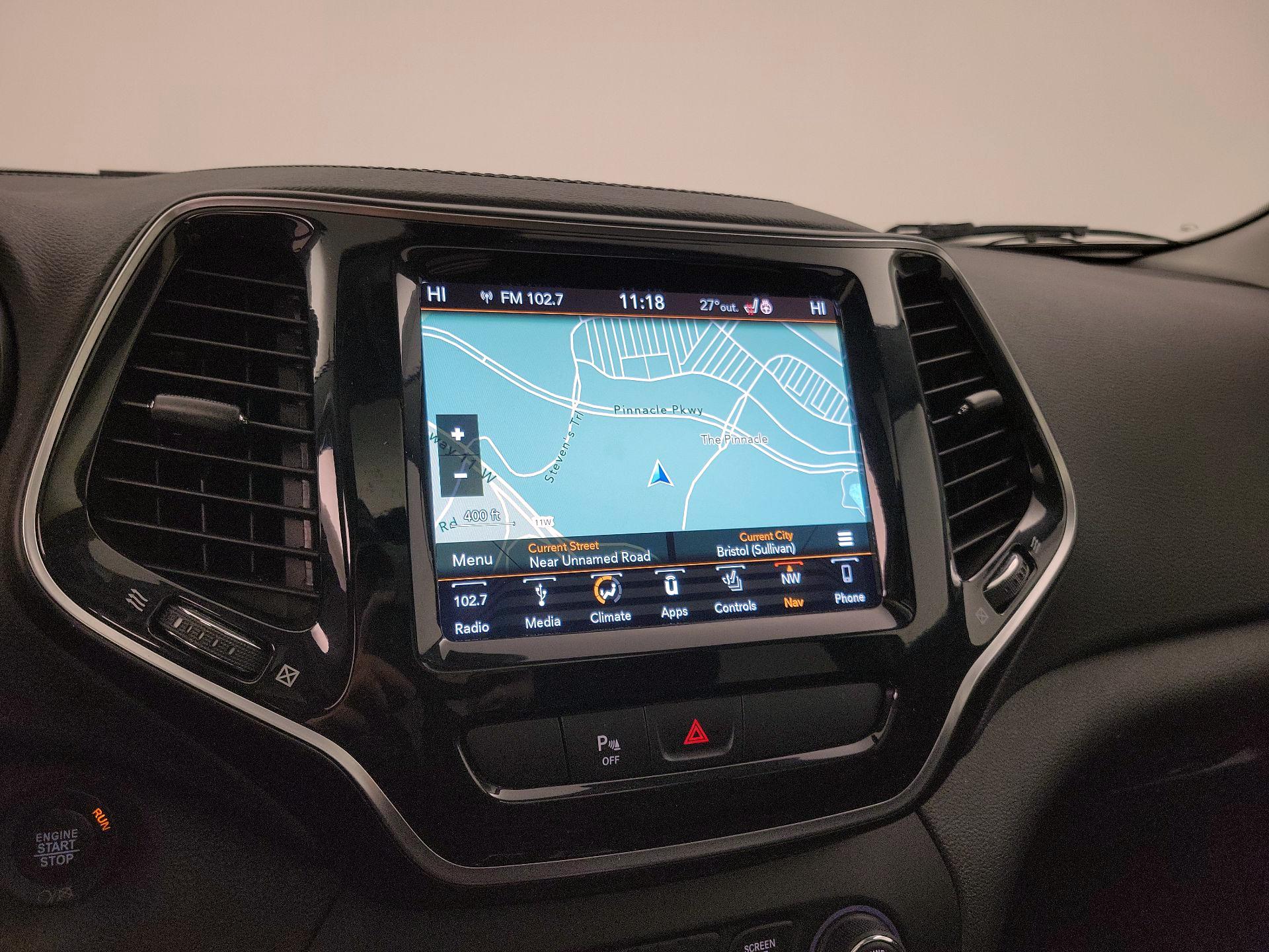 Thumbnail: 2019 Jeep Cherokee - 14