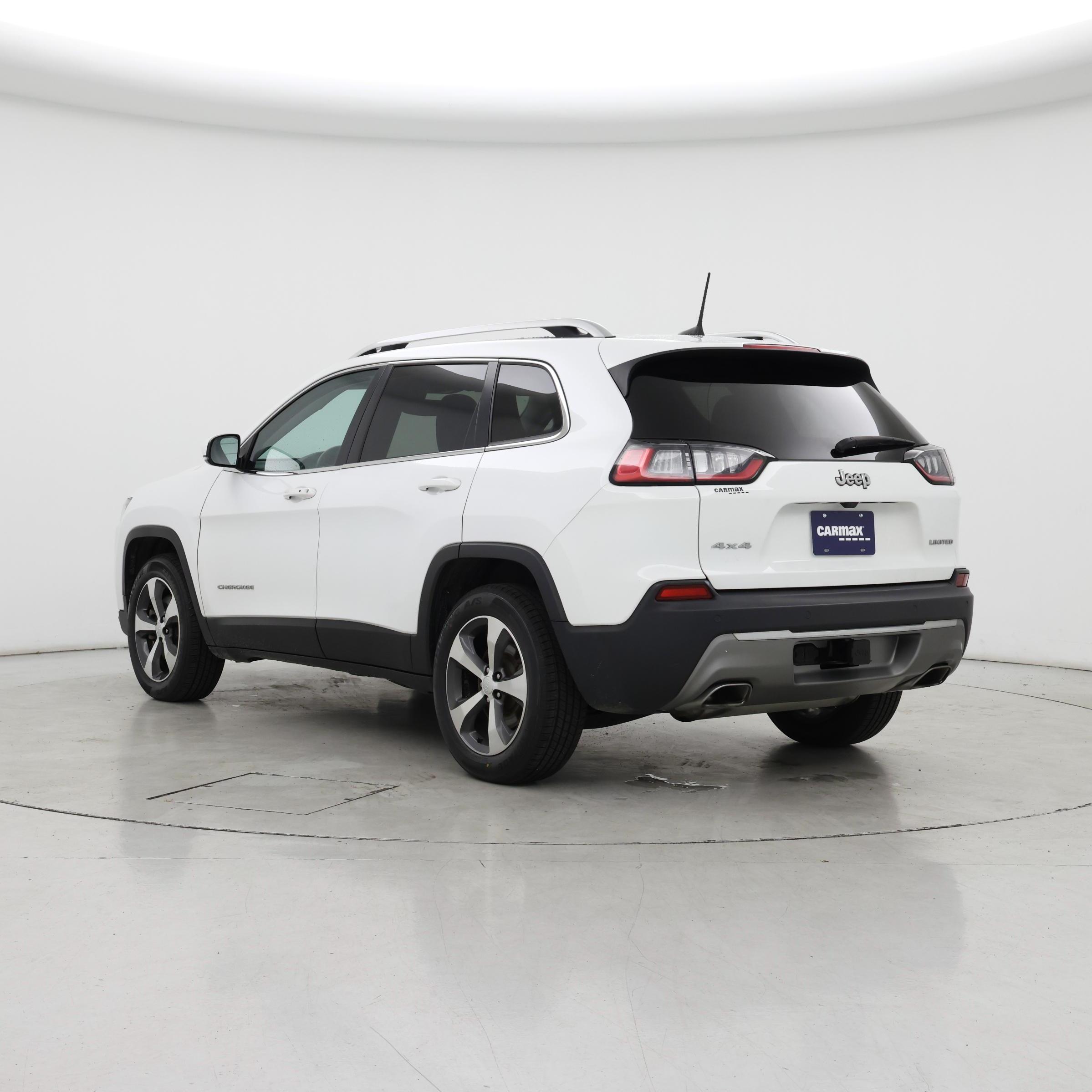 Thumbnail: 2019 Jeep Cherokee - 2