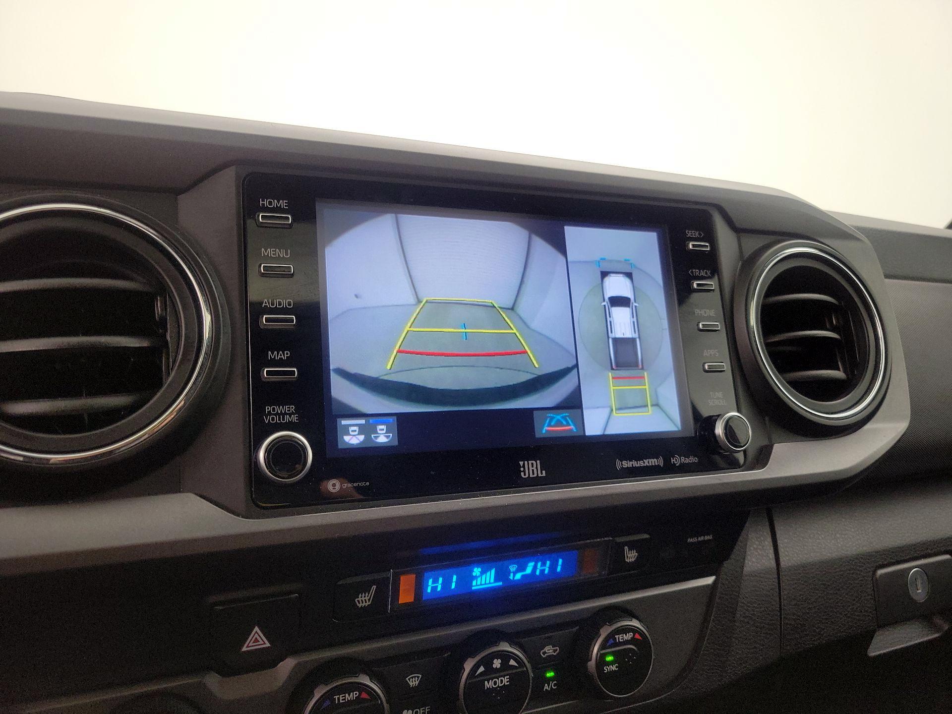 Thumbnail: 2020 Toyota Tacoma - 15