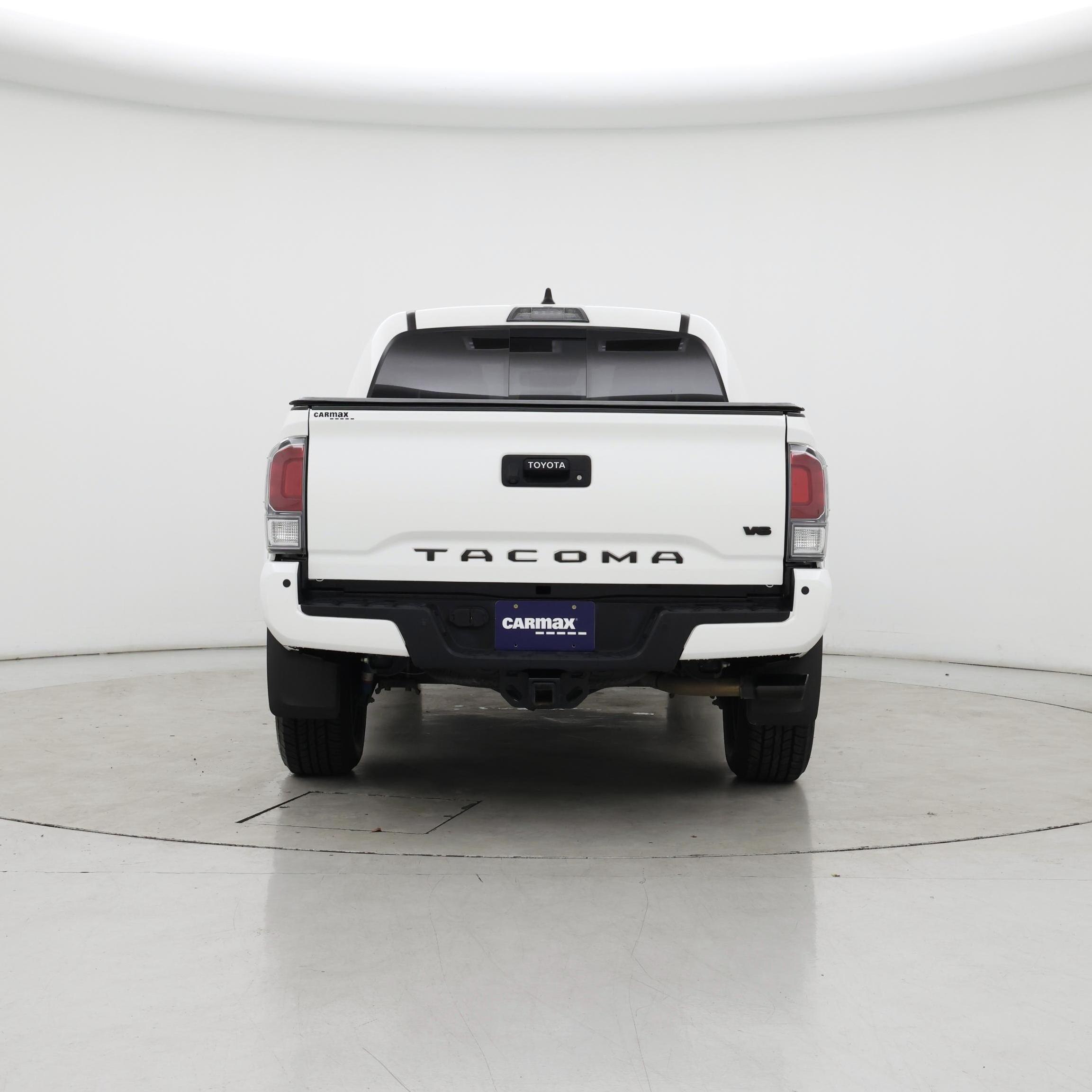 Thumbnail: 2020 Toyota Tacoma - 3