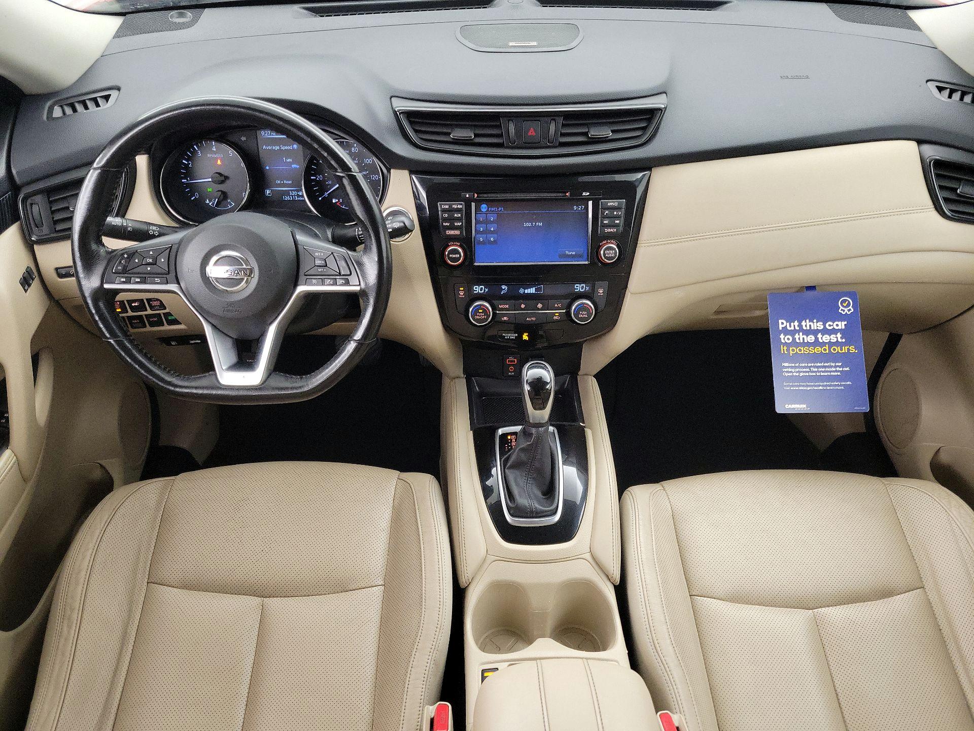 Thumbnail: 2017 Nissan Rogue - 9