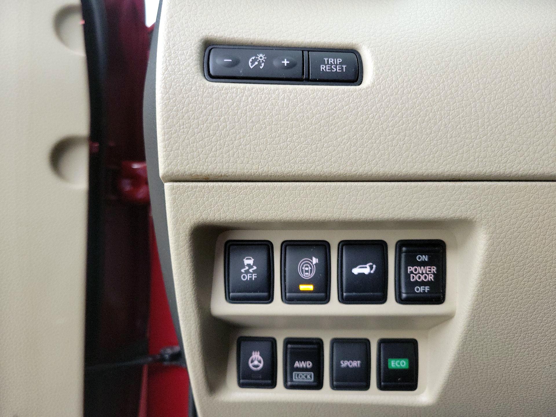 Thumbnail: 2017 Nissan Rogue - 13