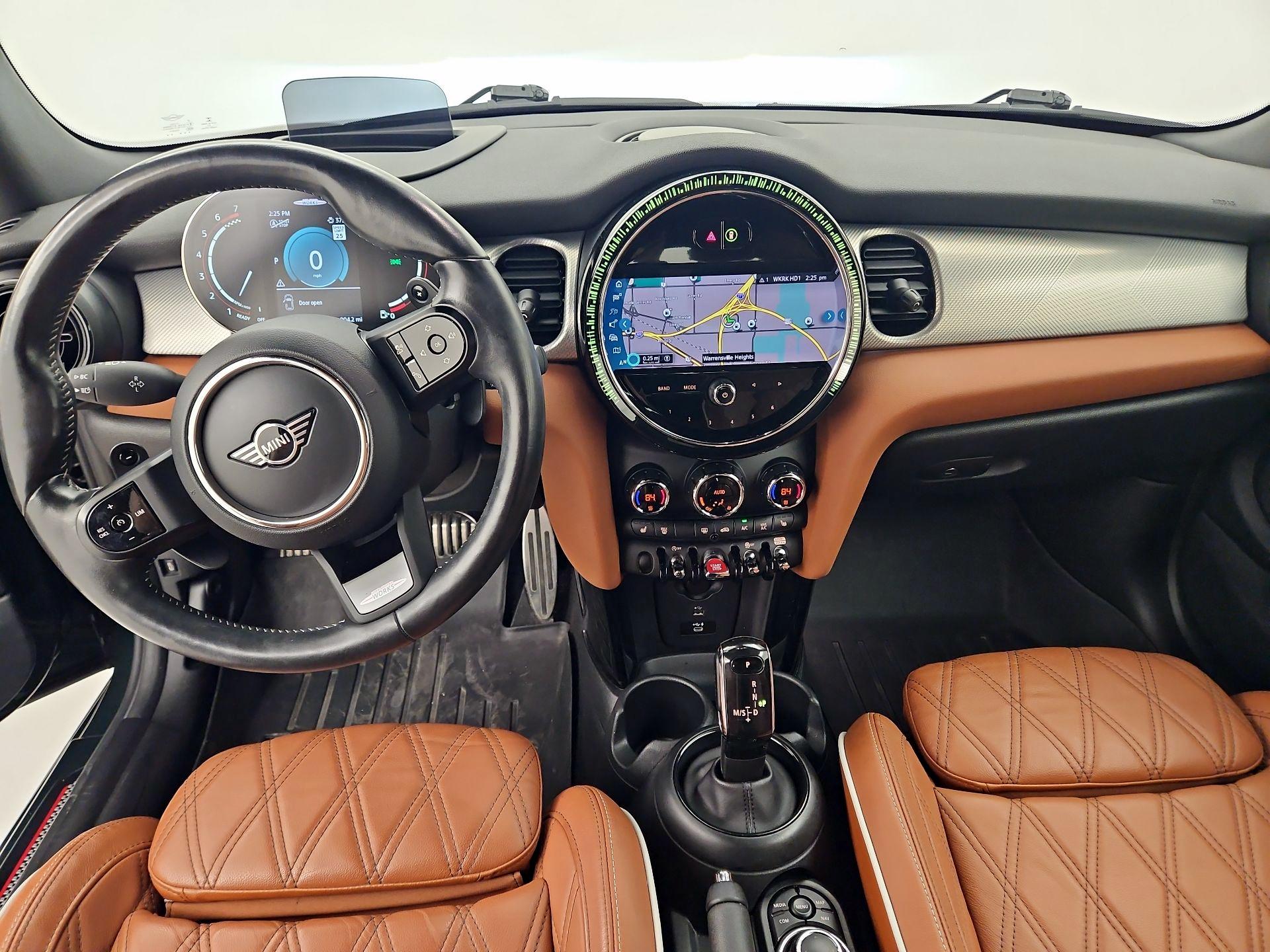 Thumbnail: 2022 MINI Cooper - 9