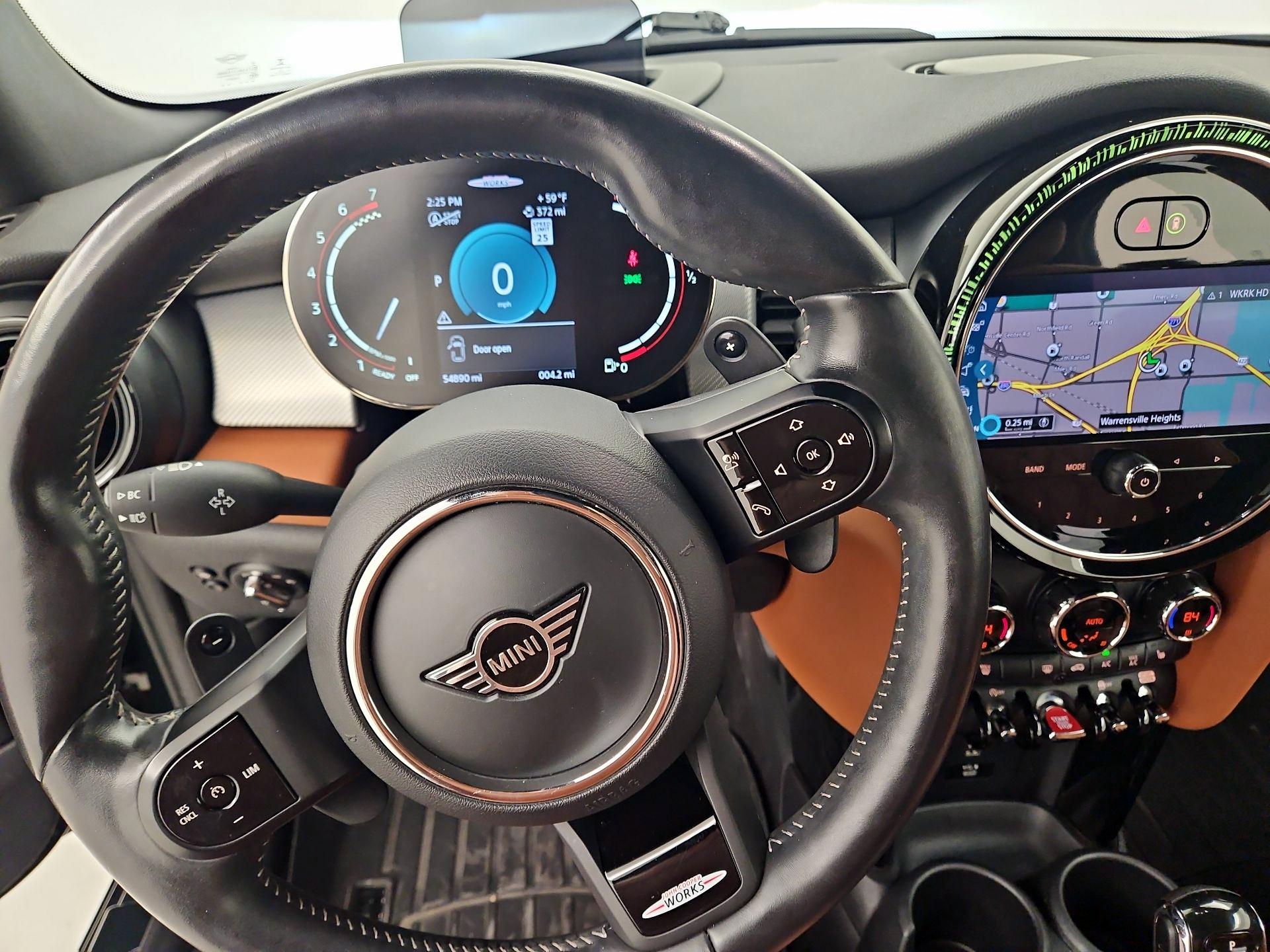 Thumbnail: 2022 MINI Cooper - 10