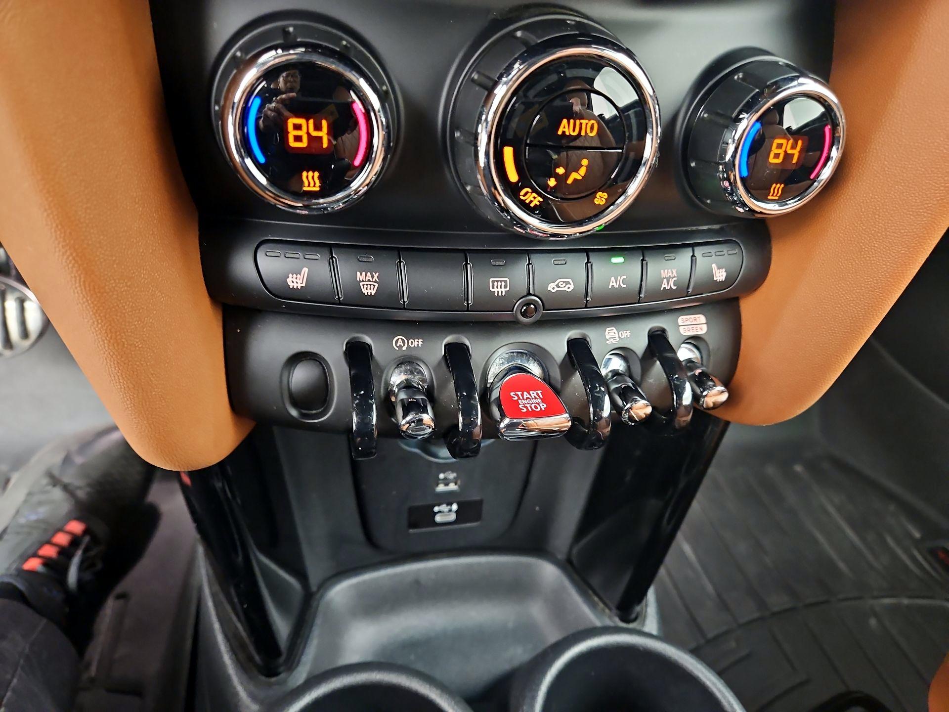 Thumbnail: 2022 MINI Cooper - 17