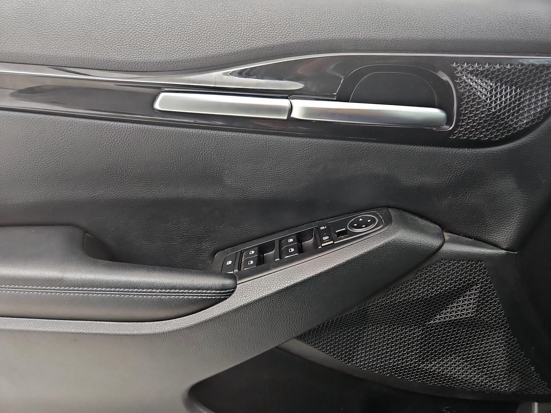 Thumbnail: 2021 Kia Seltos - 12