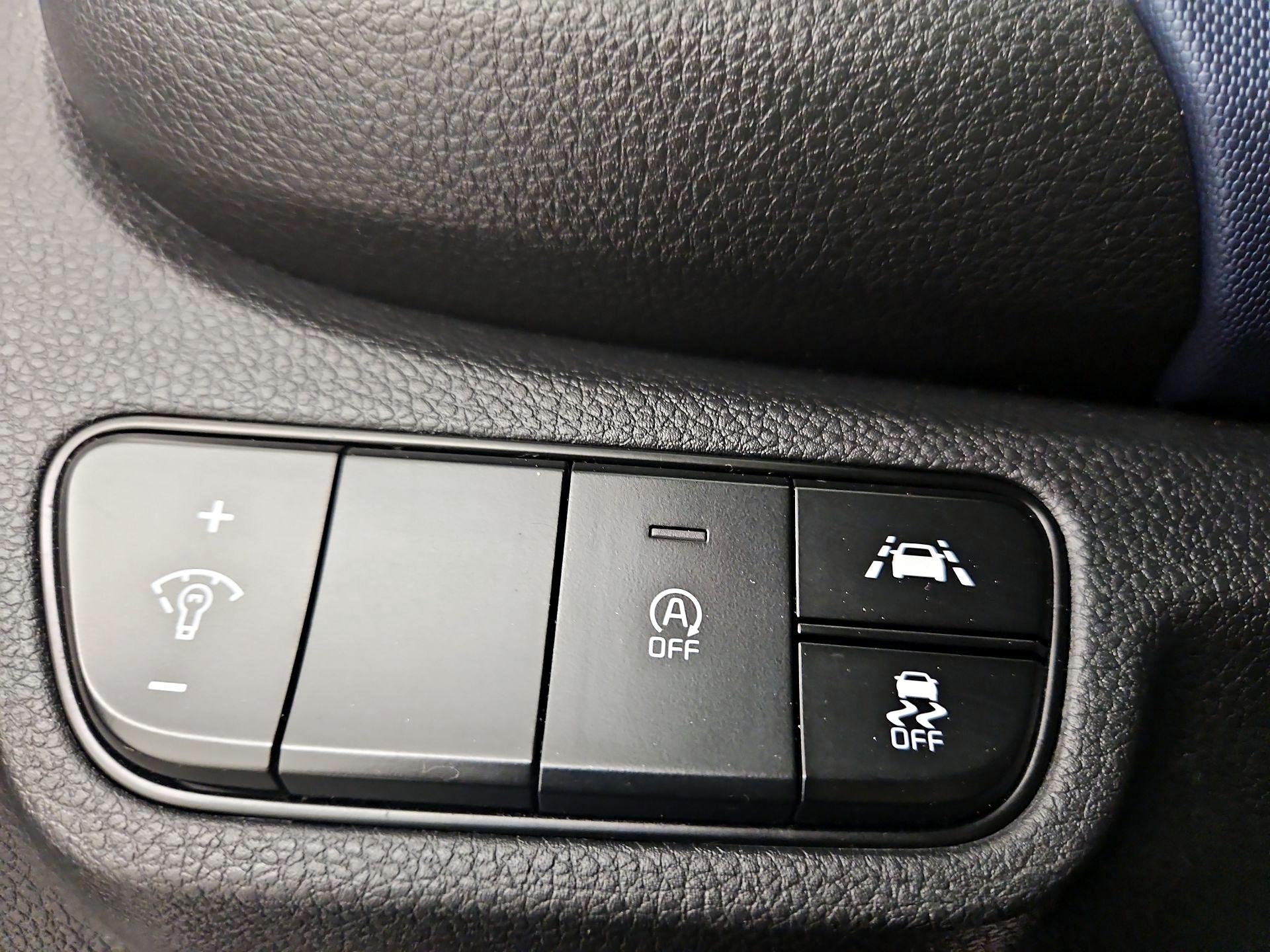 Thumbnail: 2021 Kia Seltos - 13