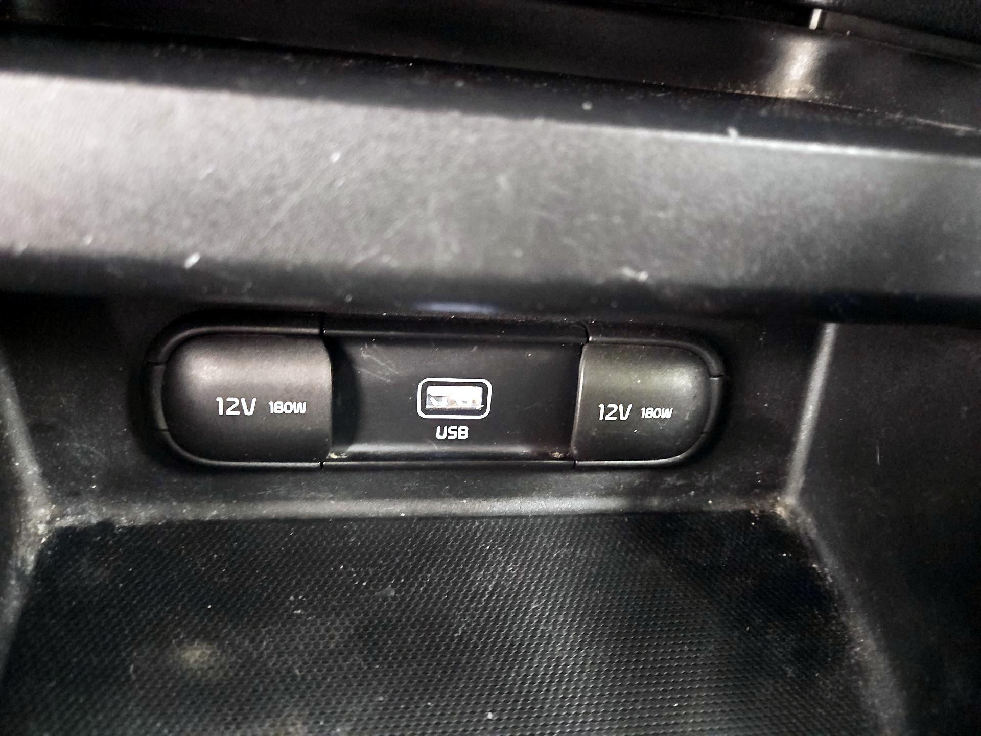 Thumbnail: 2021 Kia Seltos - 18