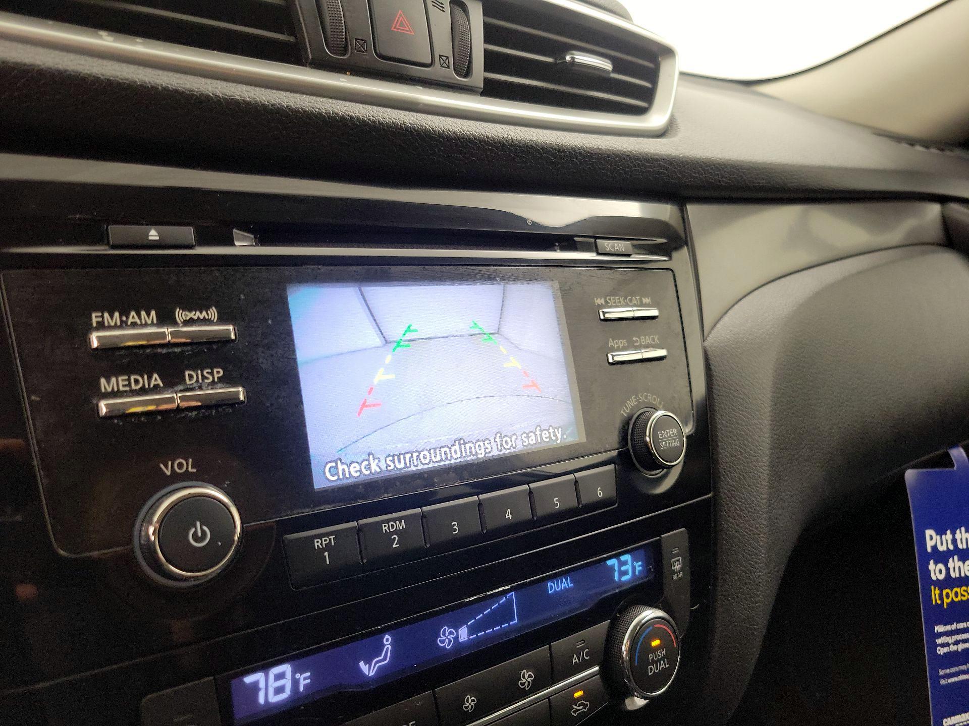 Thumbnail: 2015 Nissan Rogue - 14