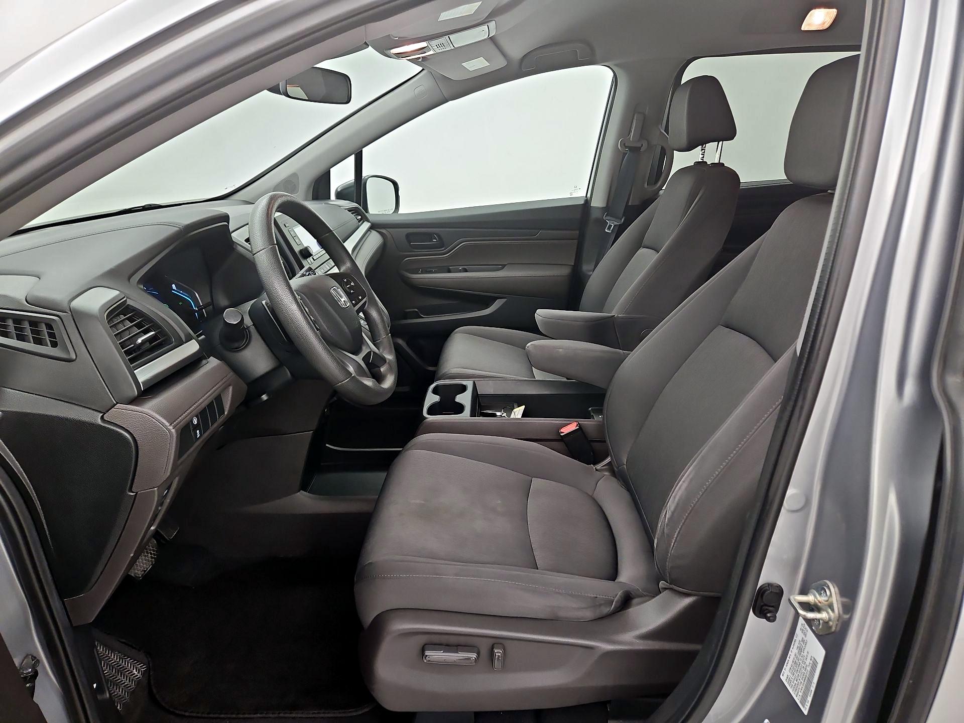 Thumbnail: 2021 Honda Odyssey - 11