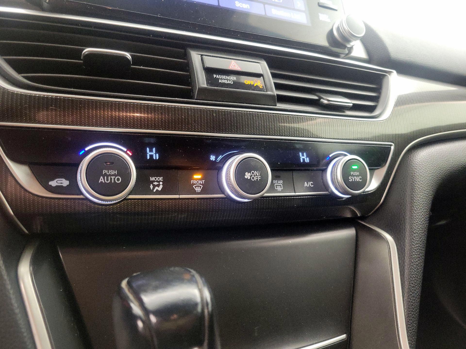 Thumbnail: 2018 Honda Accord - 16