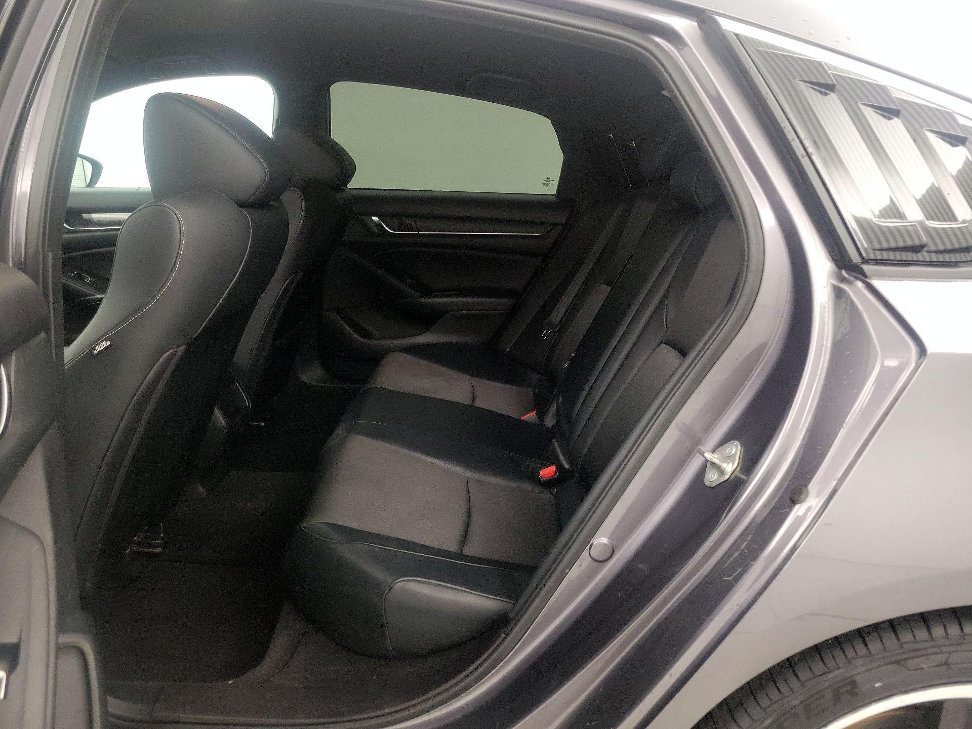 Thumbnail: 2018 Honda Accord - 19