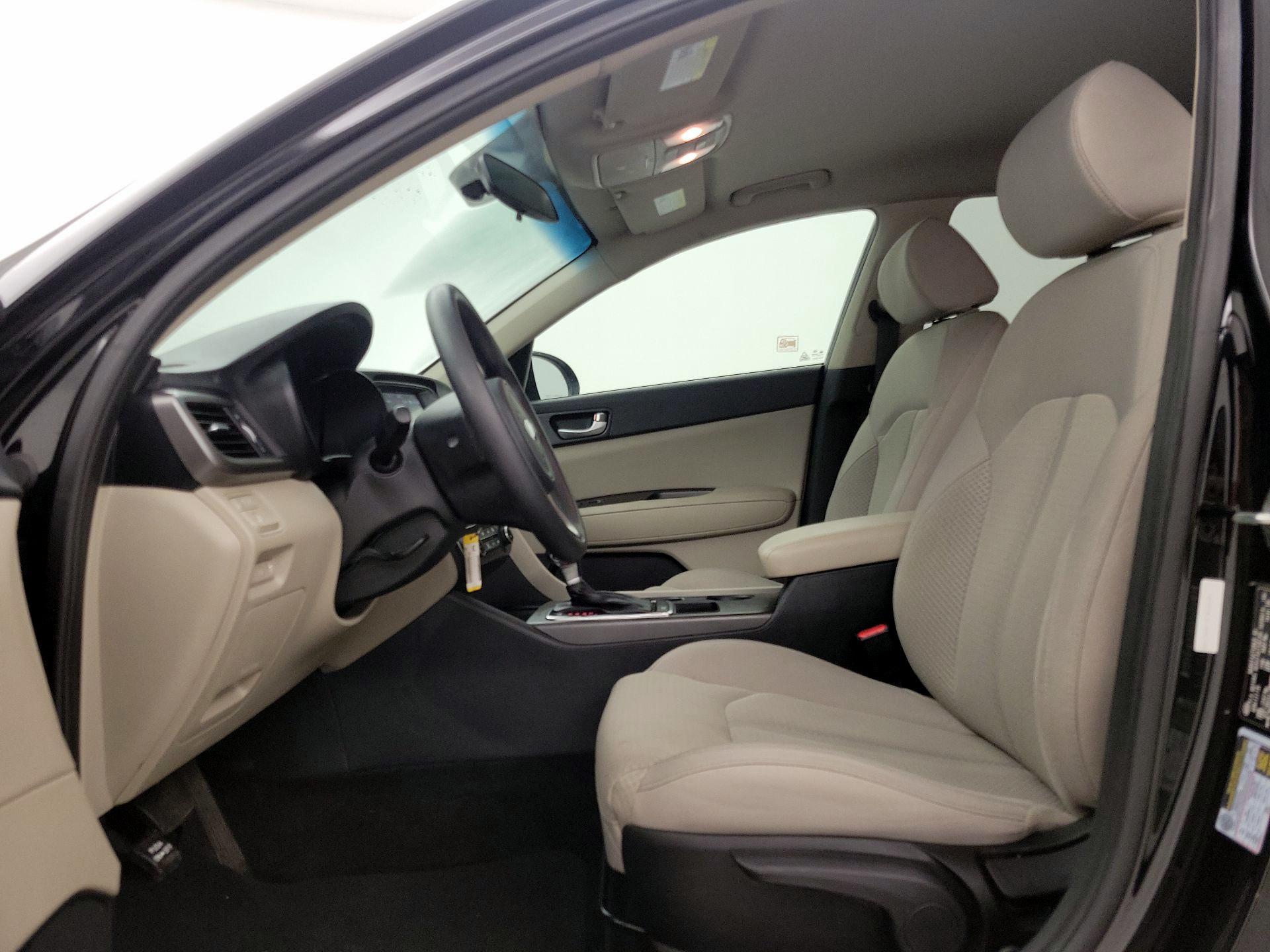 Thumbnail: 2018 Kia Optima - 11