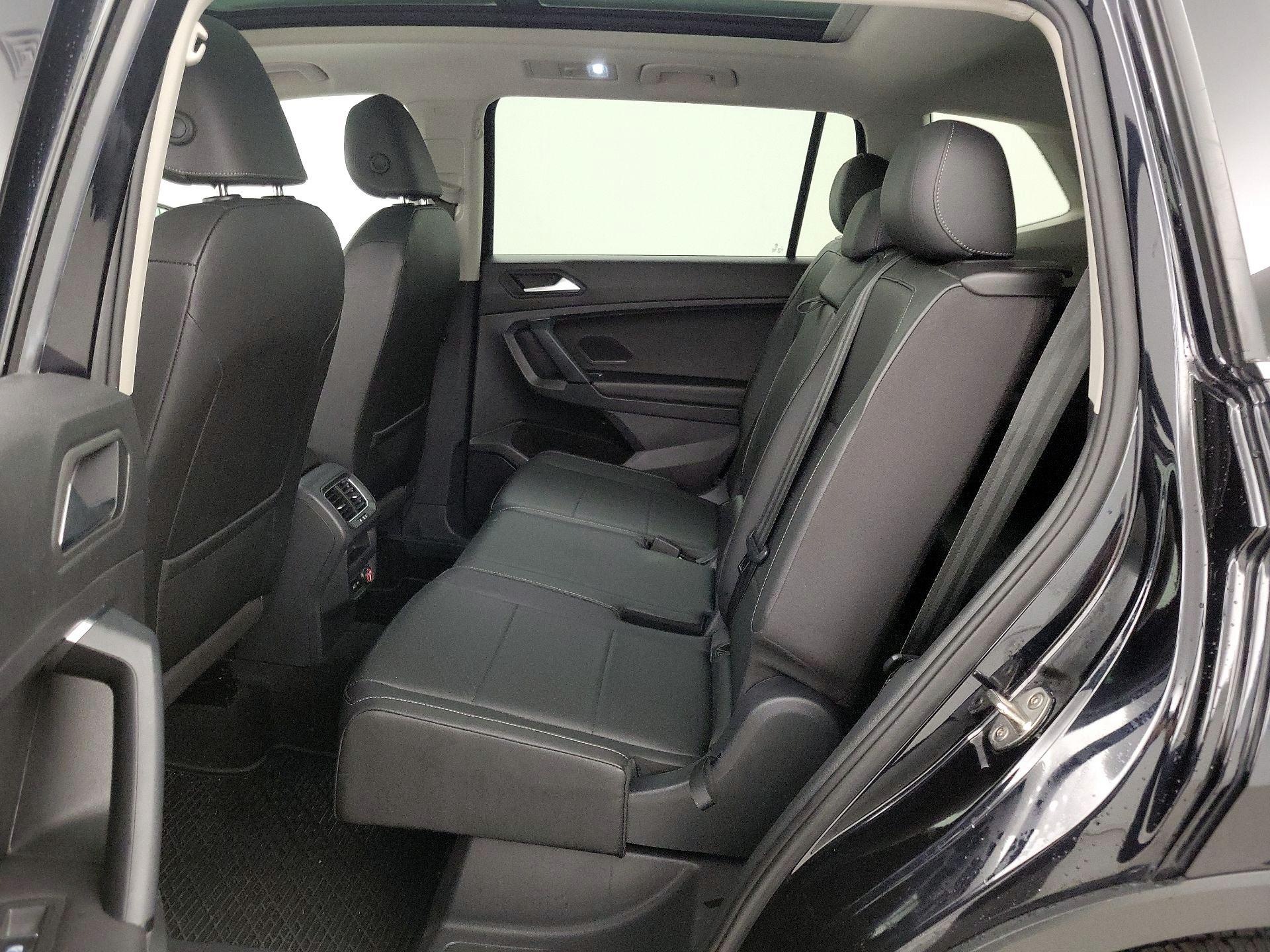 Thumbnail: 2019 Volkswagen Tiguan - 20