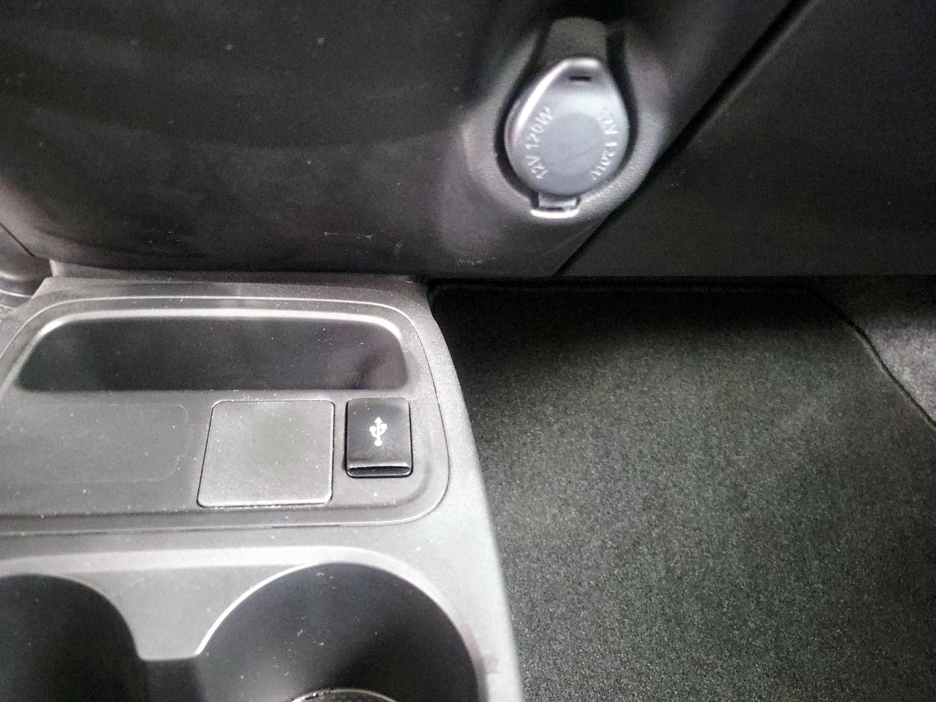 Thumbnail: 2018 Mitsubishi Mirage G4 - 18