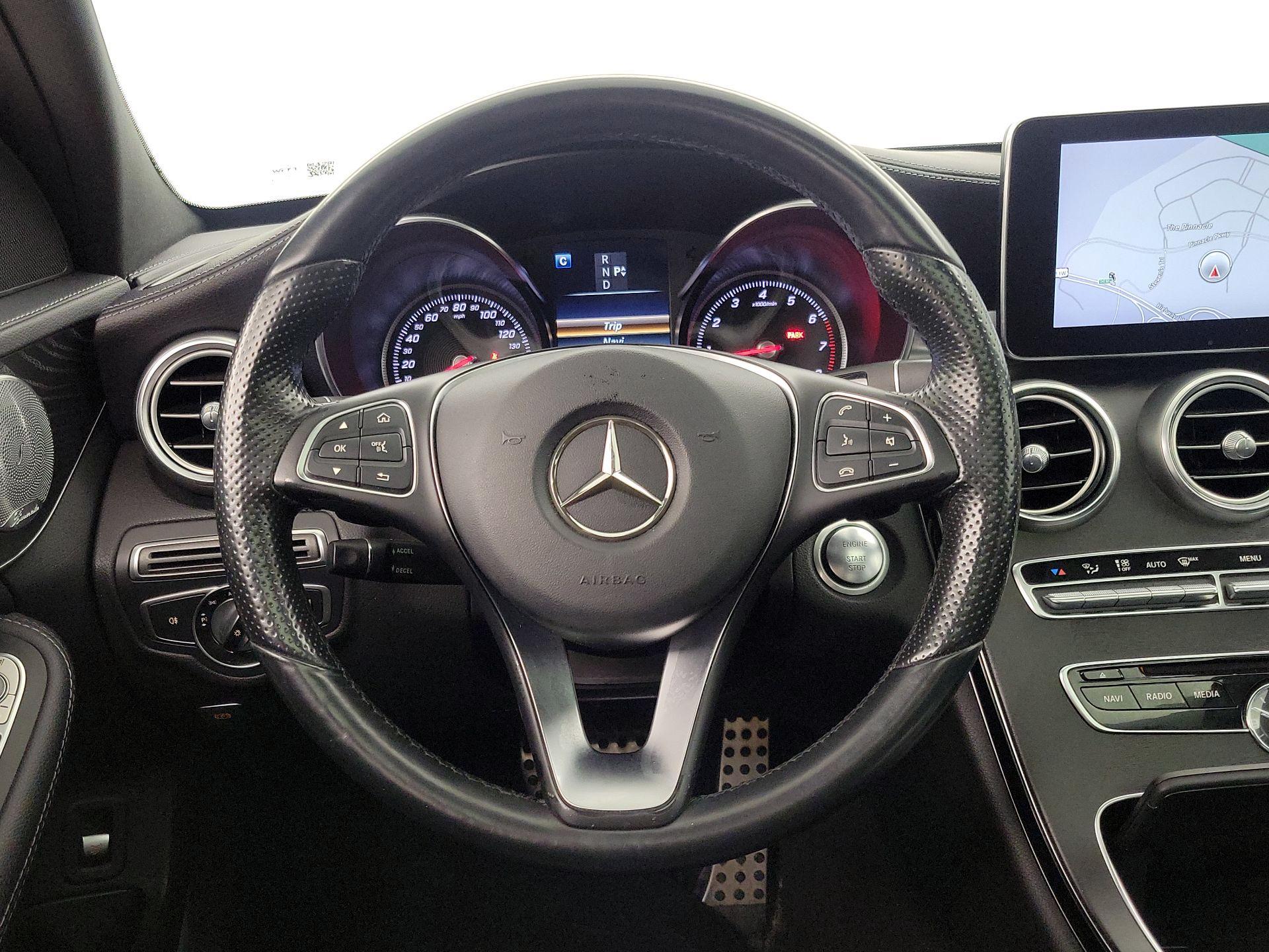 Thumbnail: 2016 Mercedes-Benz C-Class - 10