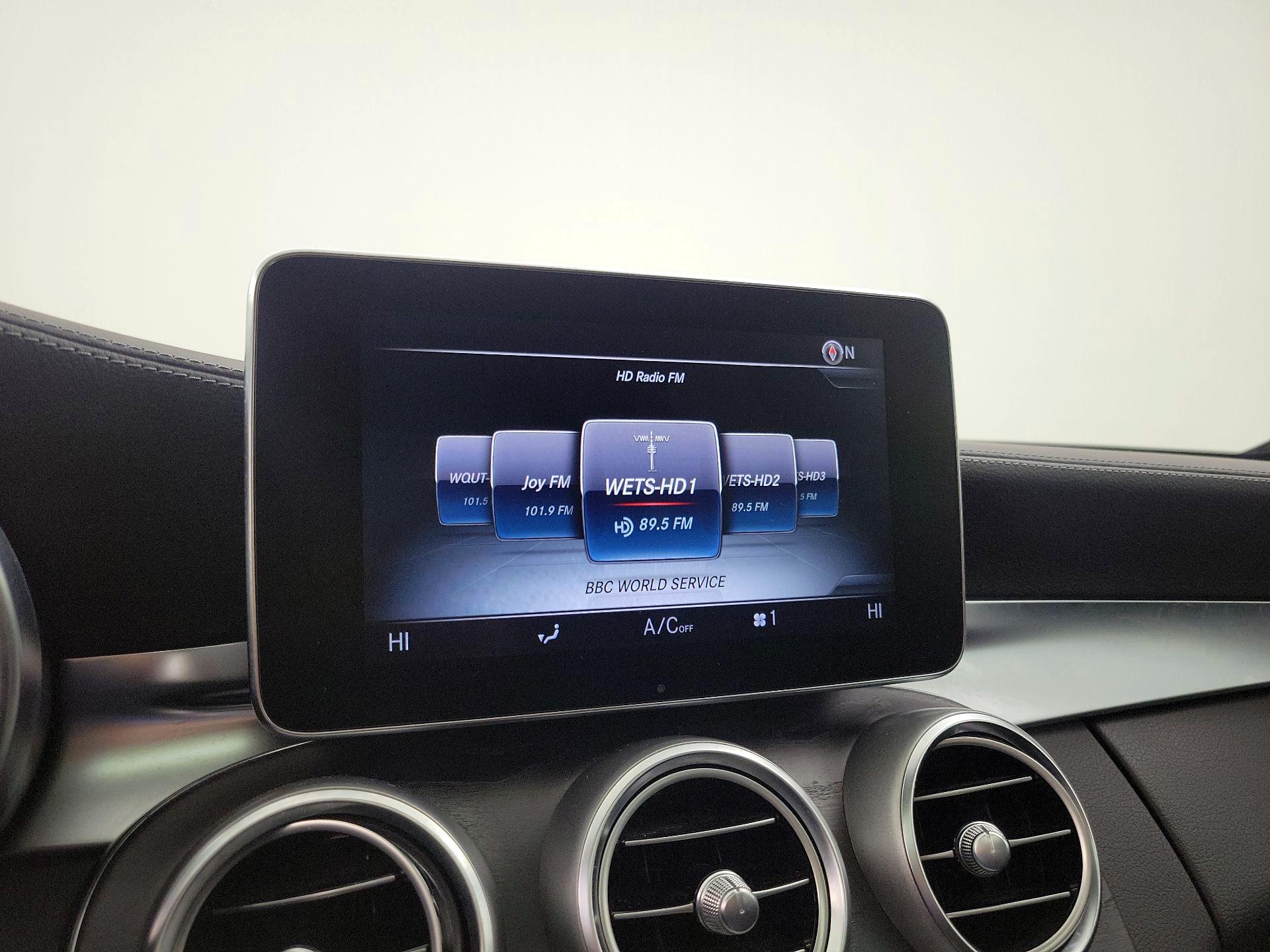 Thumbnail: 2016 Mercedes-Benz C-Class - 16