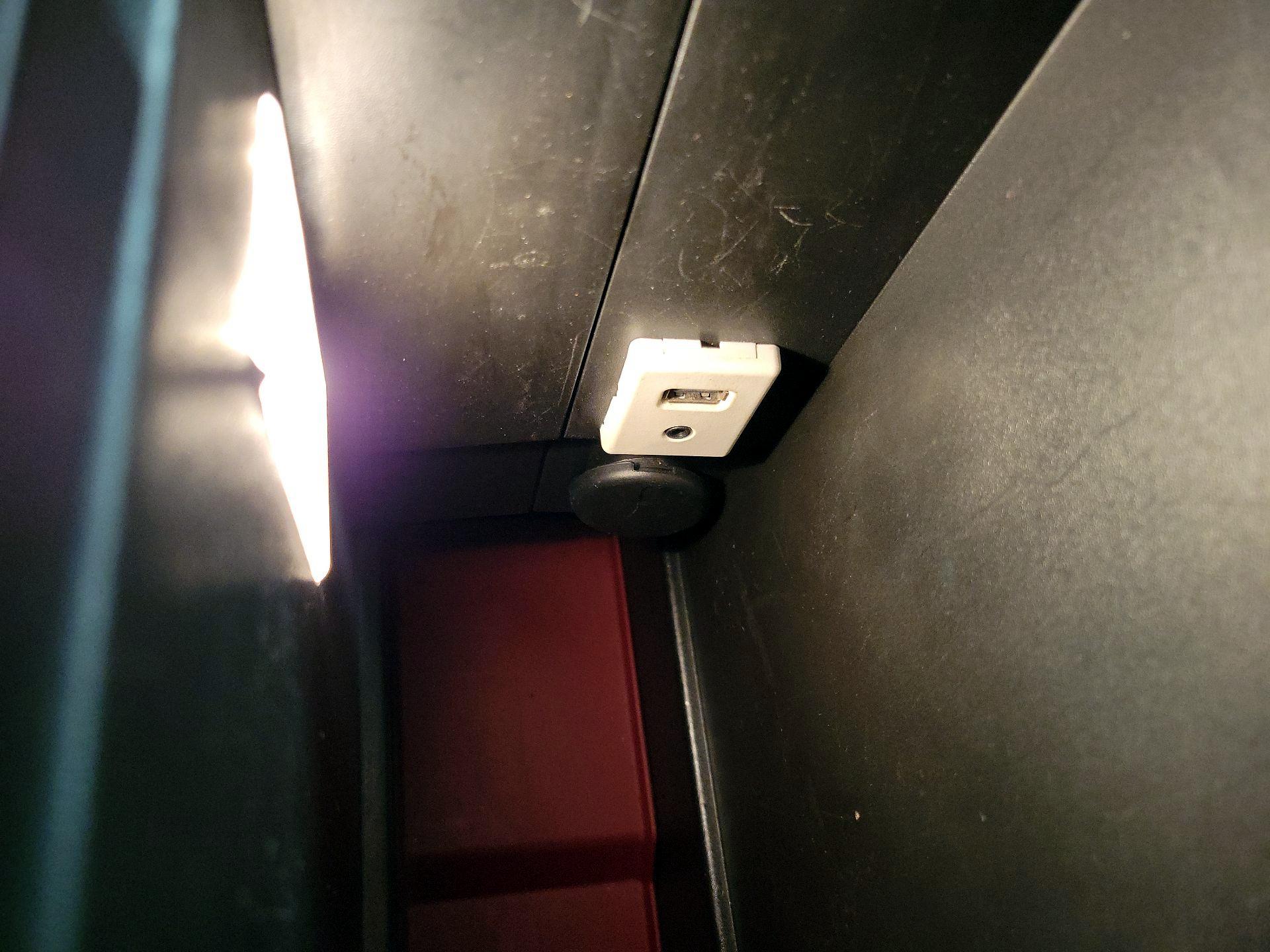 Thumbnail: 2014 Chevrolet Equinox - 18