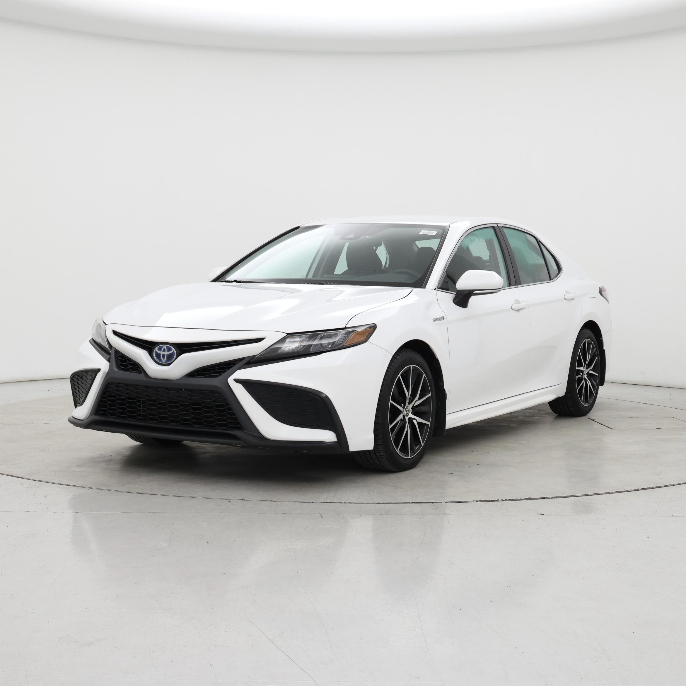 Thumbnail: 2021 Toyota Camry - 4