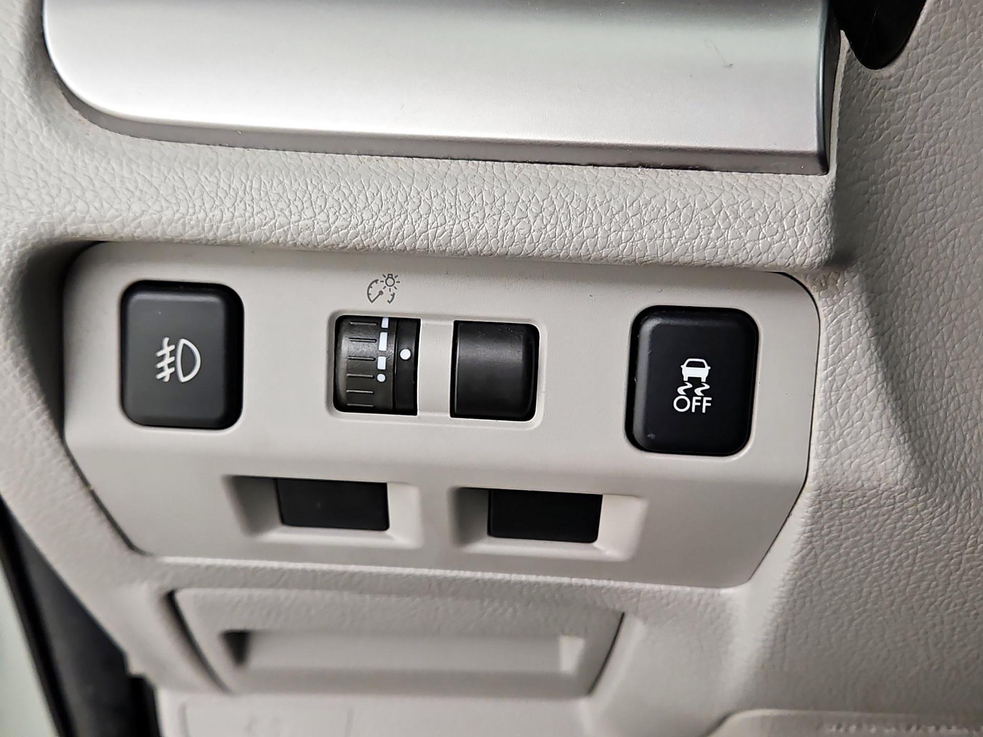 Thumbnail: 2015 Subaru Forester - 13