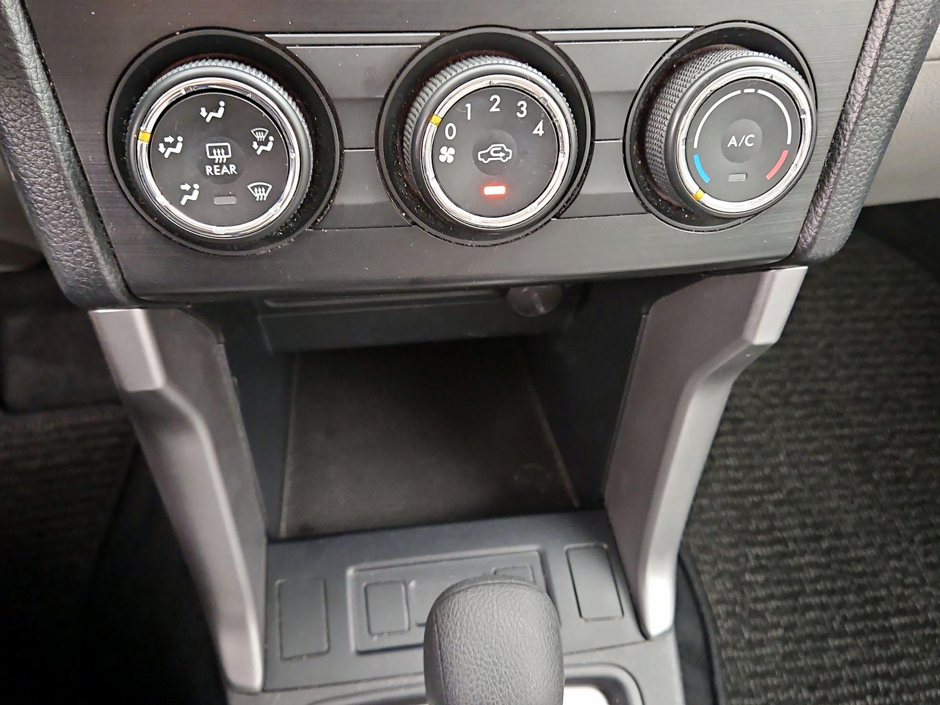 Thumbnail: 2015 Subaru Forester - 16