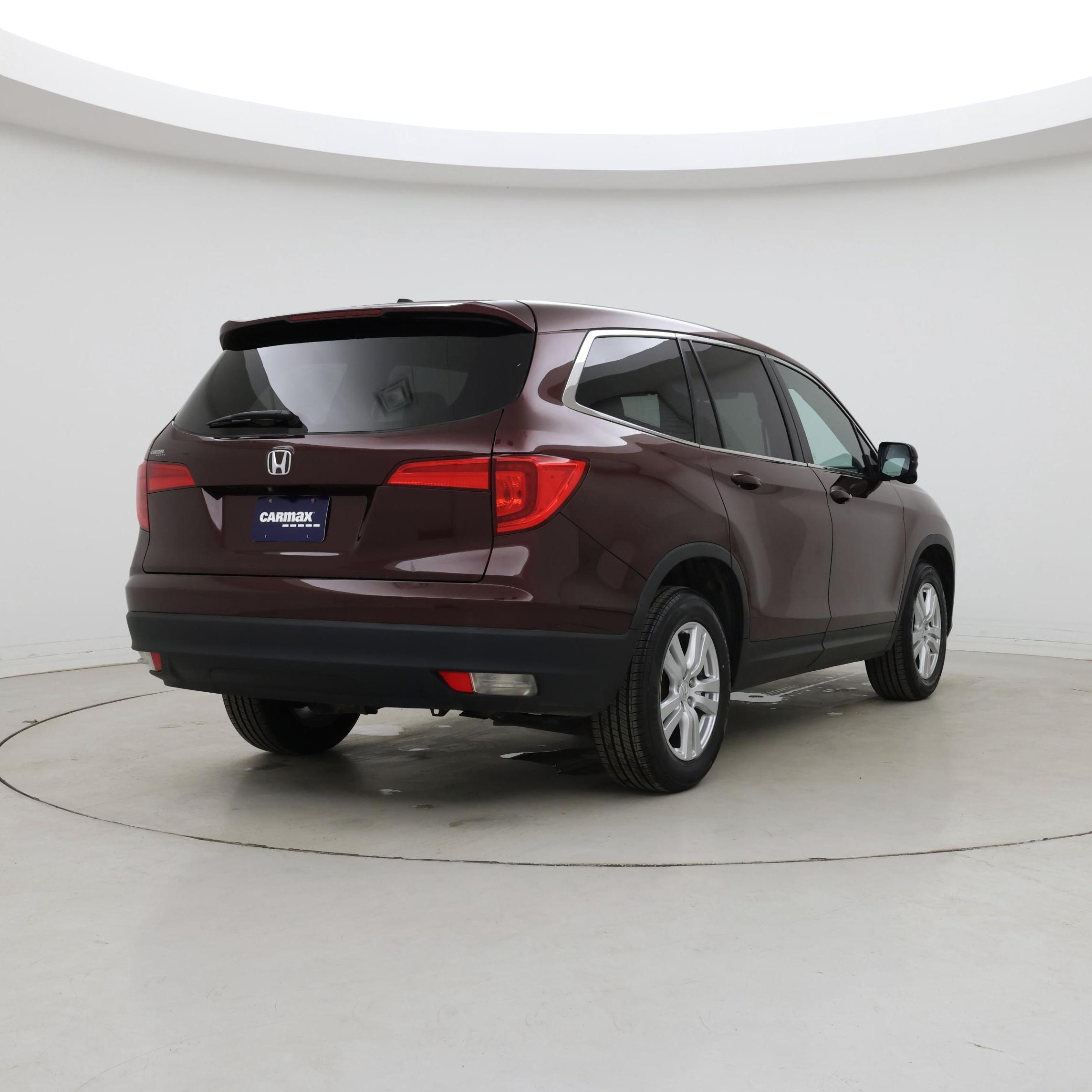 Thumbnail: 2016 Honda Pilot - 8