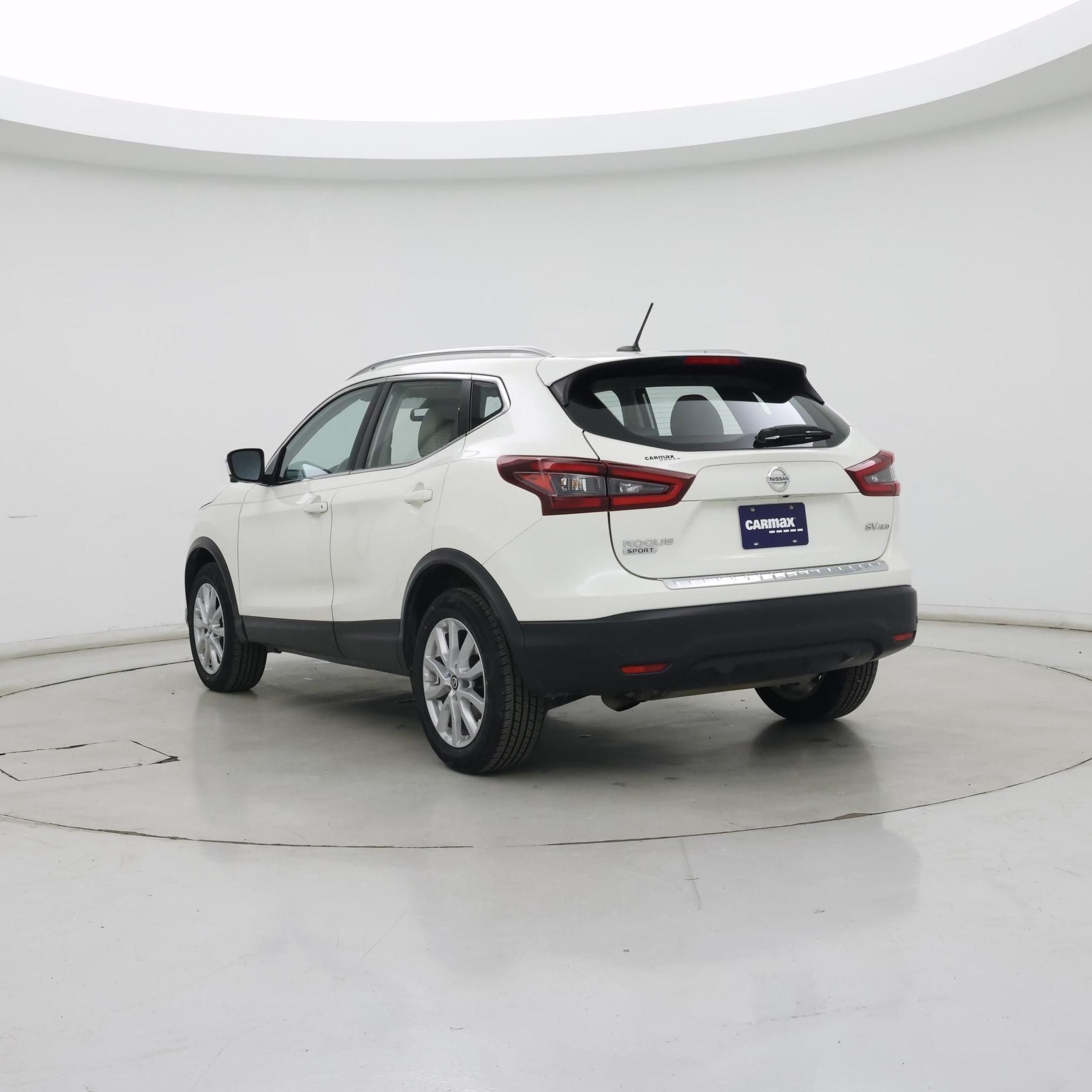 Thumbnail: 2022 Nissan Rogue Sport - 2