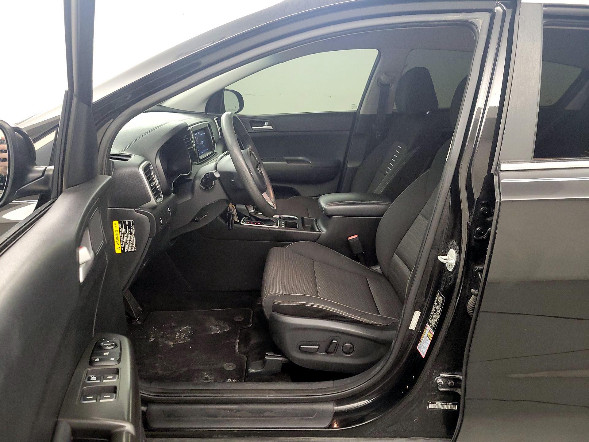 Thumbnail: 2018 Kia Sportage - 11