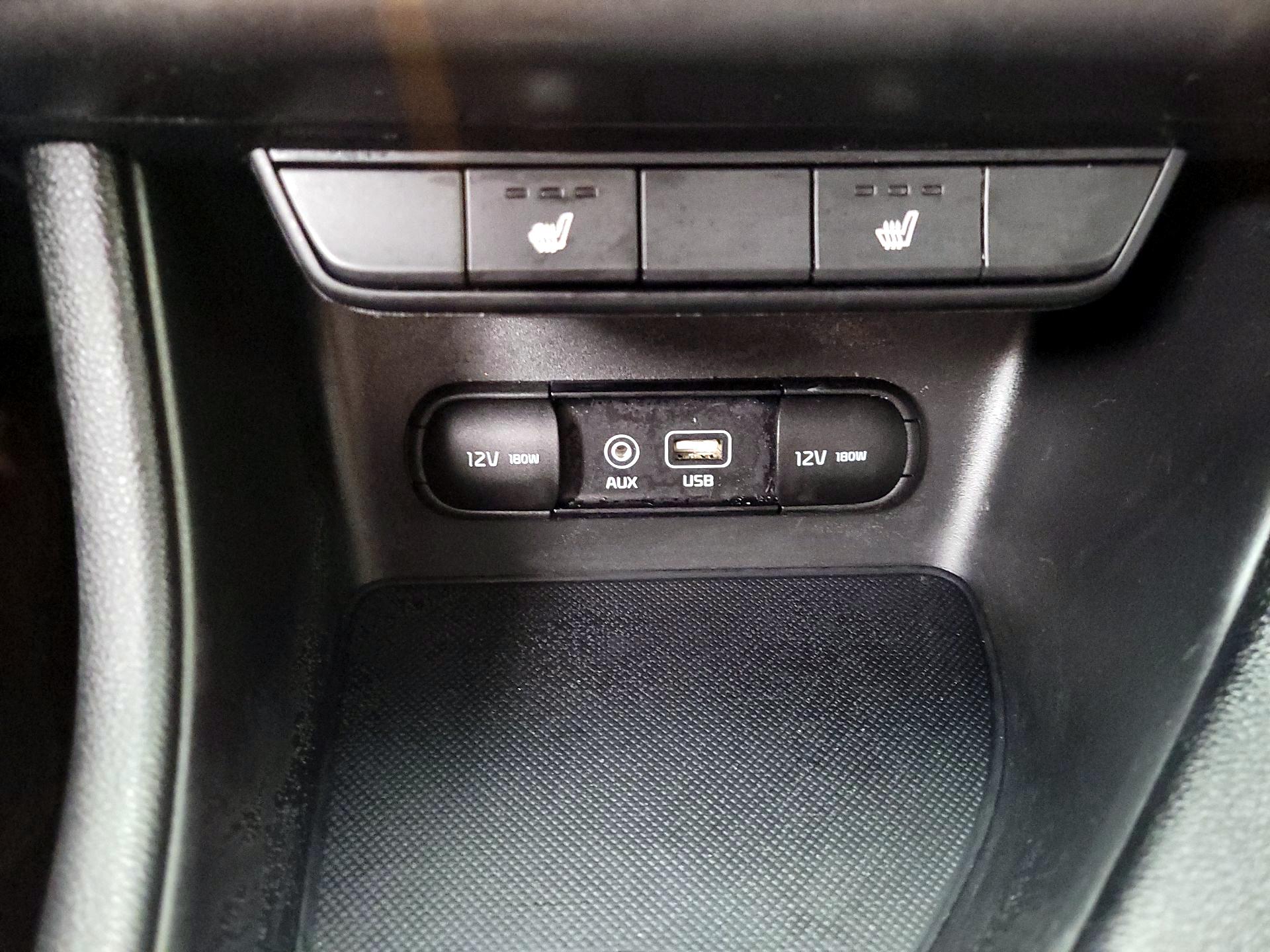 Thumbnail: 2018 Kia Sportage - 18