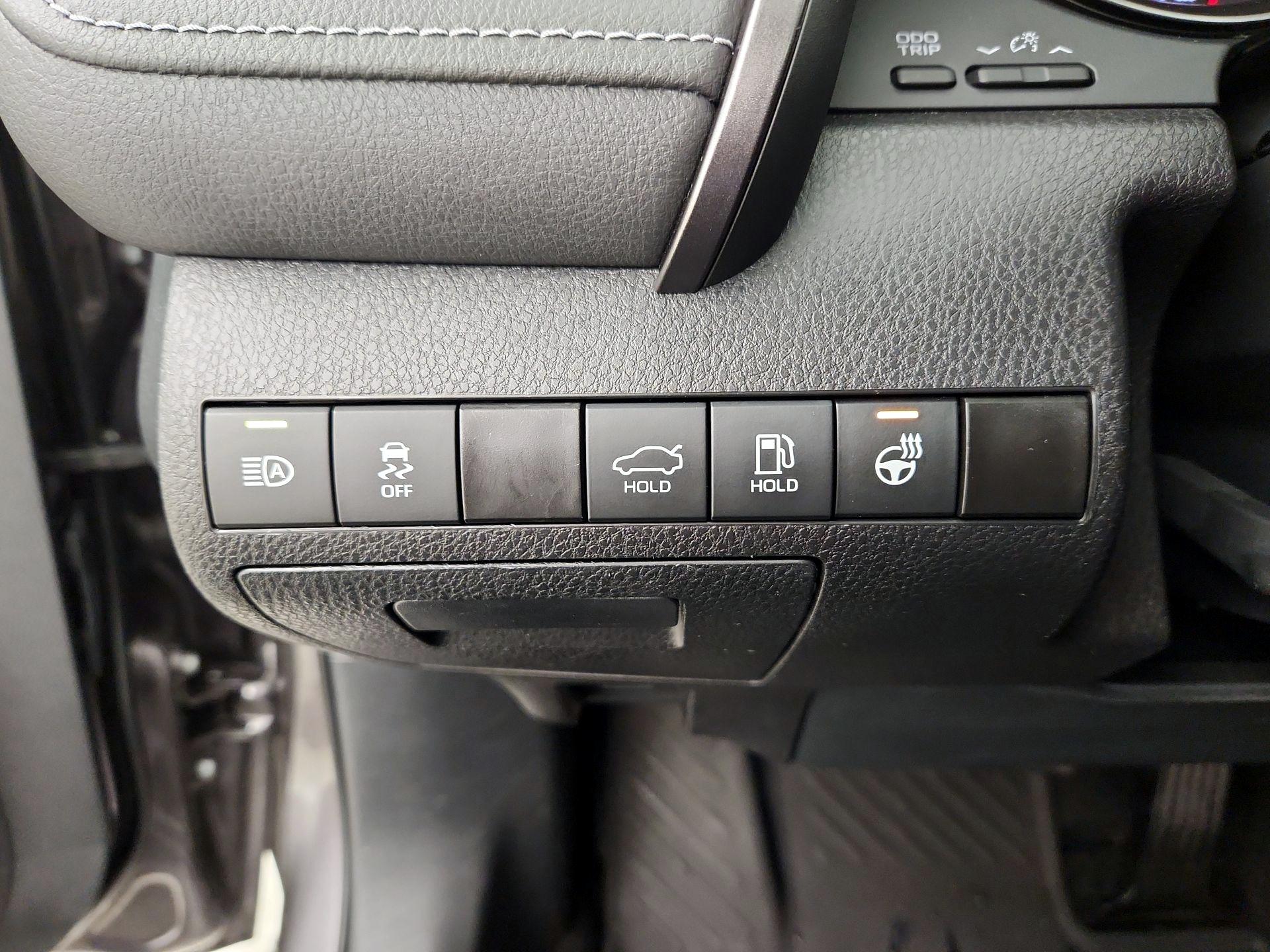 Thumbnail: 2023 Toyota Camry - 13