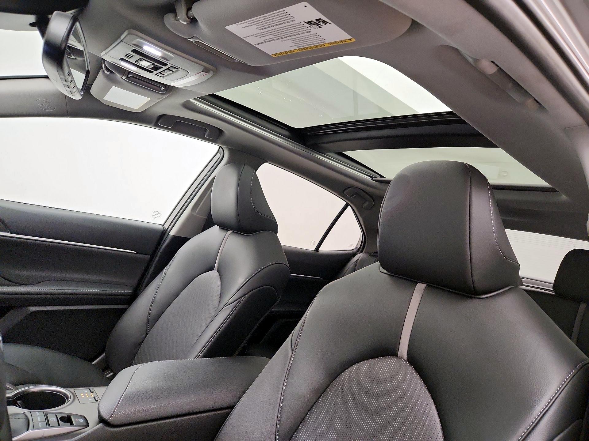 Thumbnail: 2023 Toyota Camry - 19