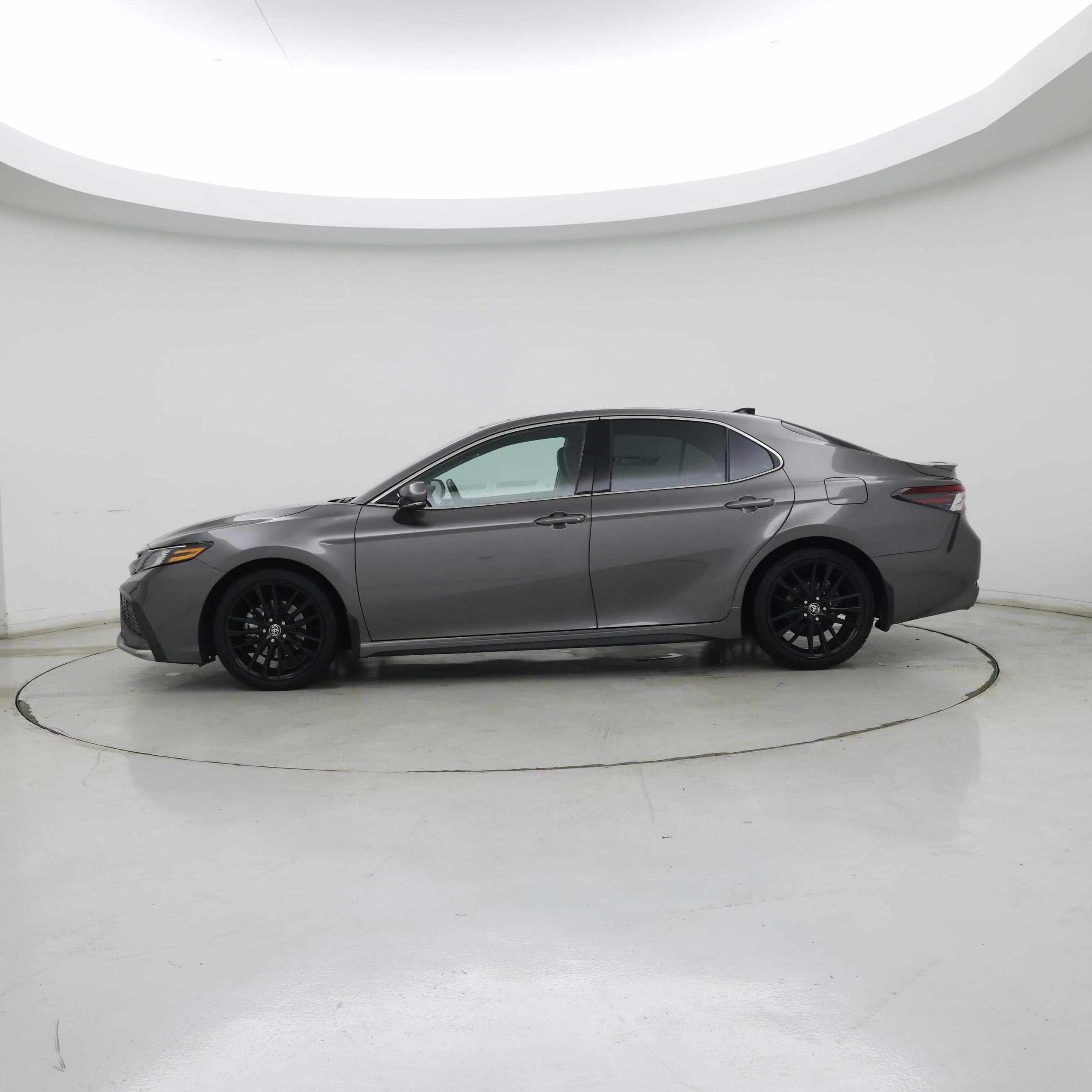 Thumbnail: 2023 Toyota Camry - 3