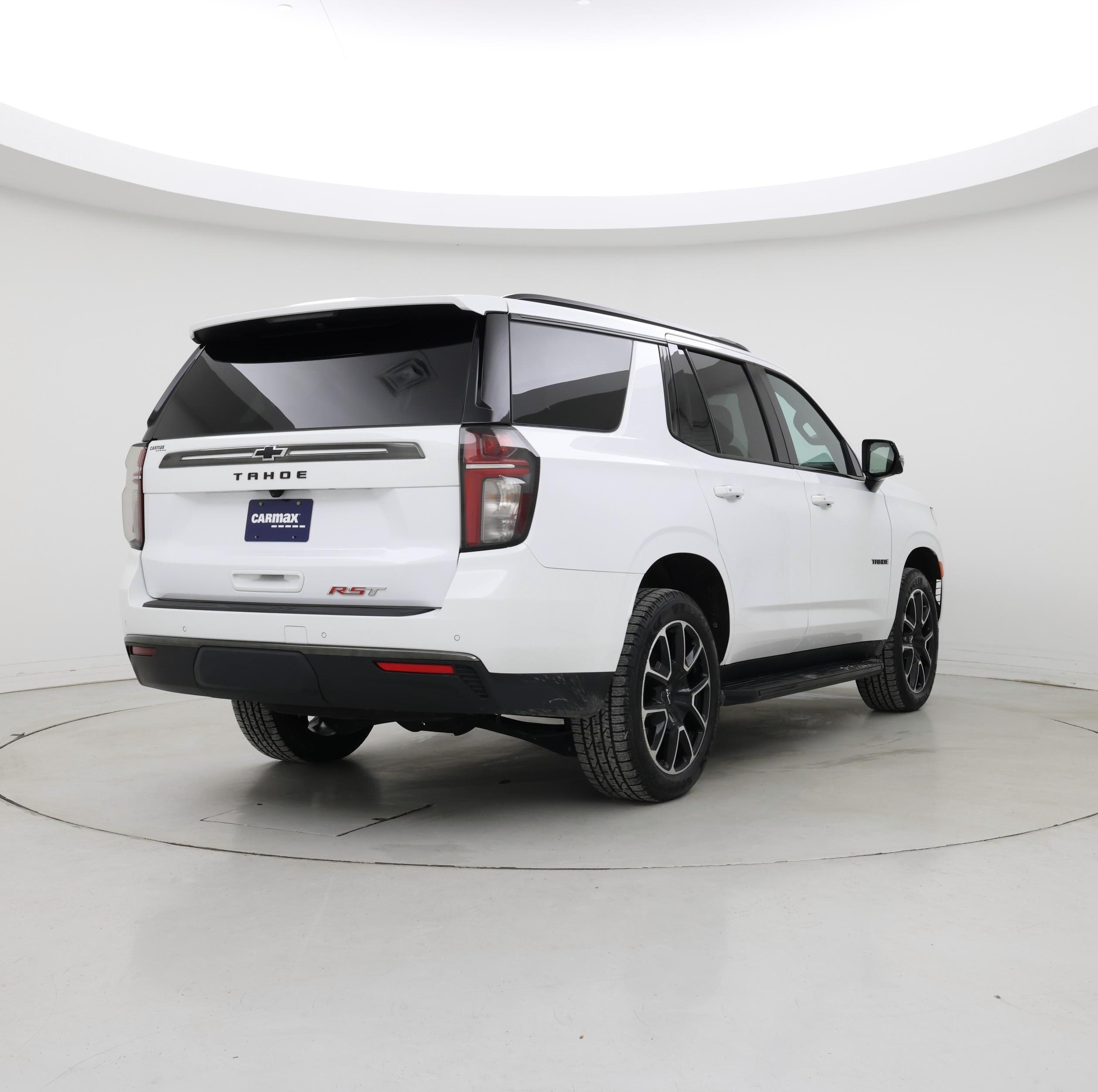 Thumbnail: 2022 Chevrolet Tahoe - 8