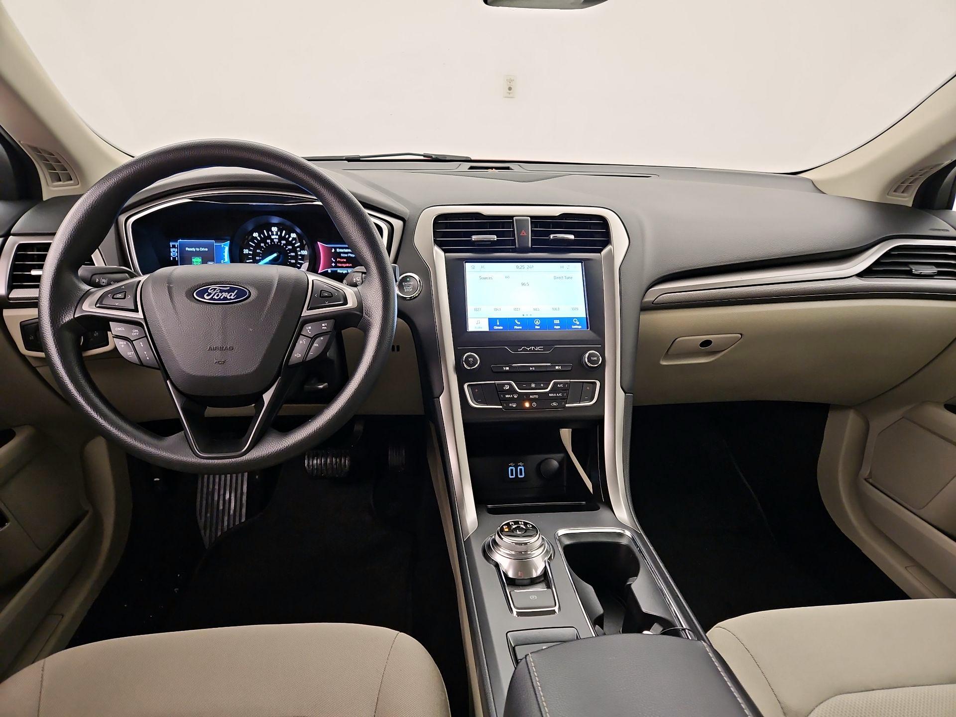 Thumbnail: 2020 Ford Fusion - 9