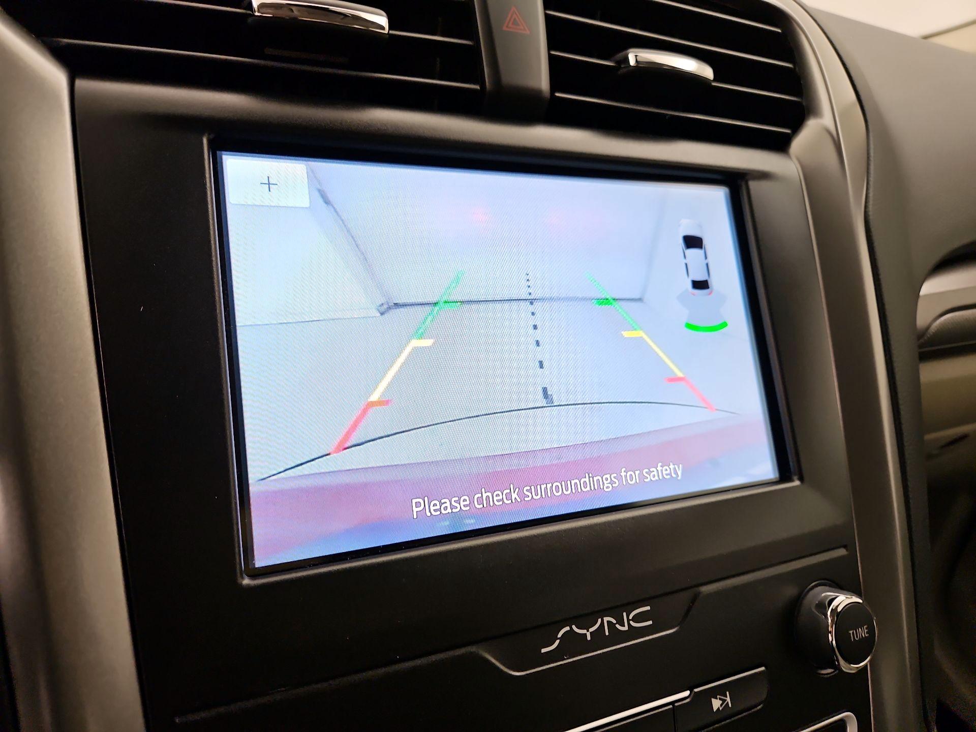 Thumbnail: 2020 Ford Fusion - 15