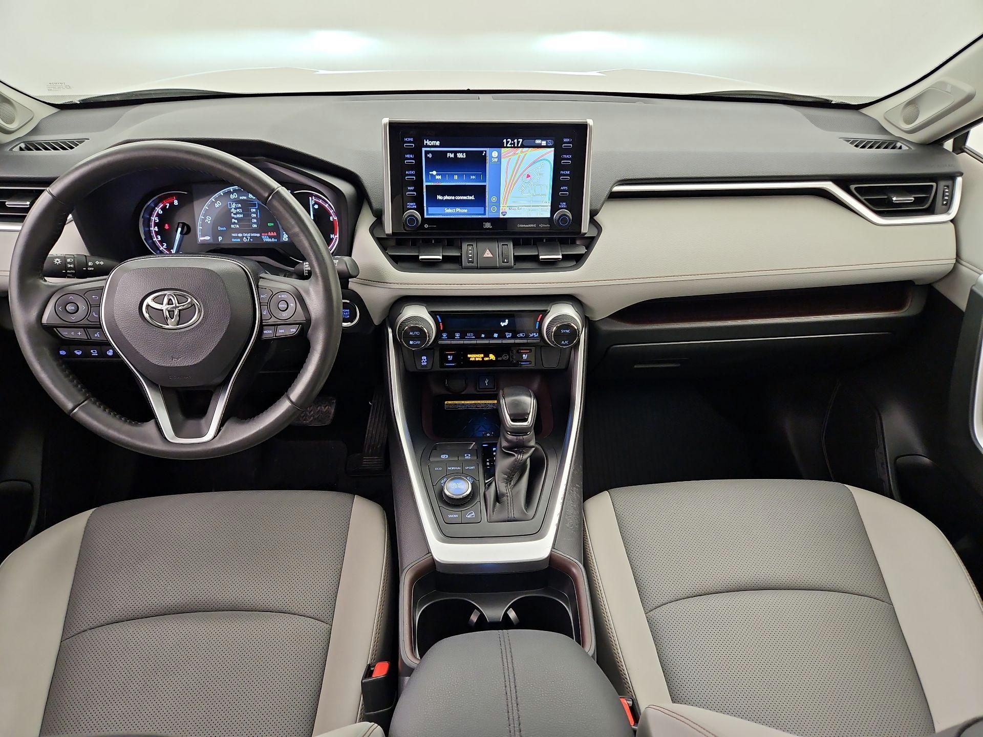 Thumbnail: 2021 Toyota RAV4 - 9