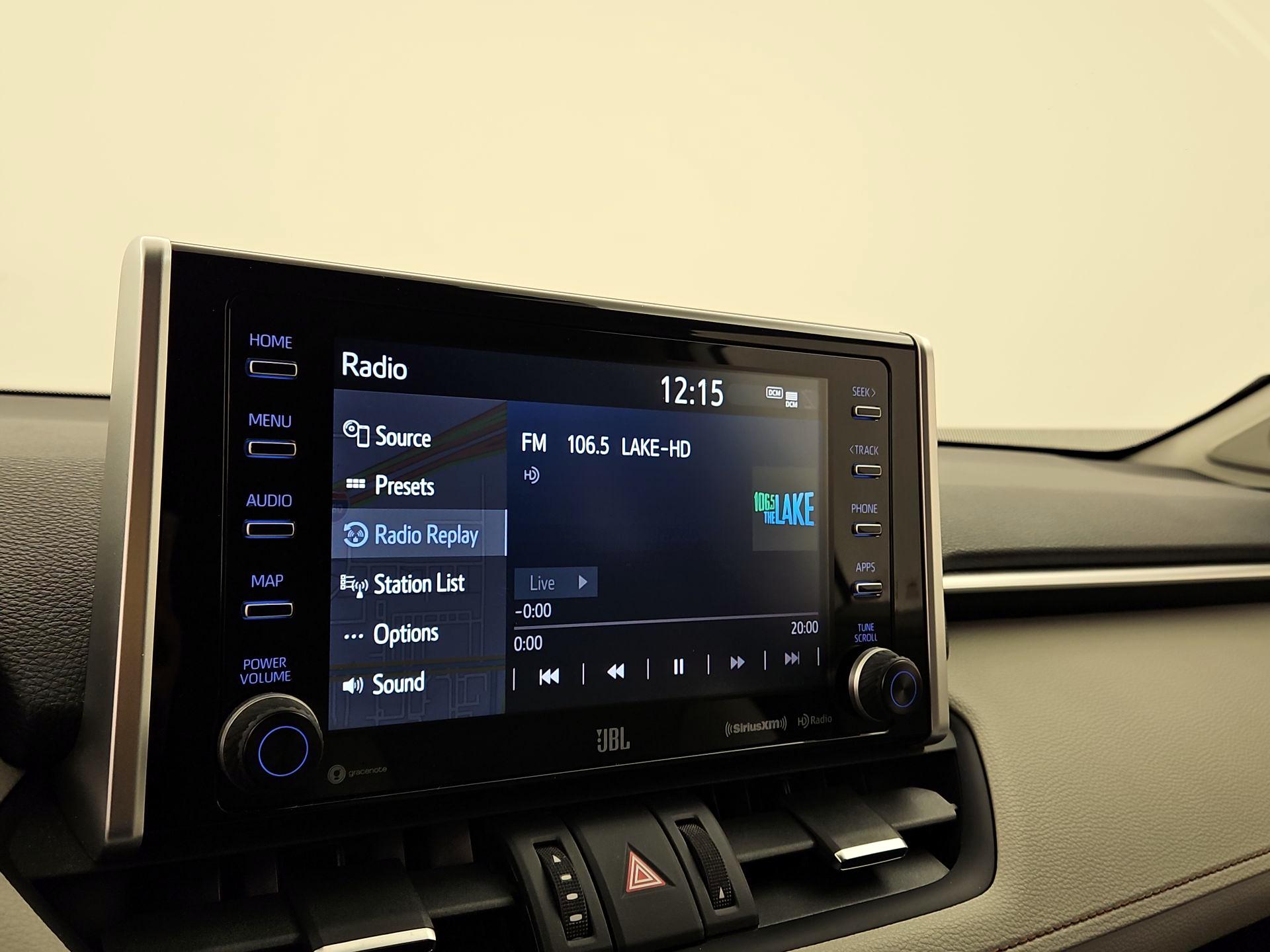 Thumbnail: 2021 Toyota RAV4 - 16