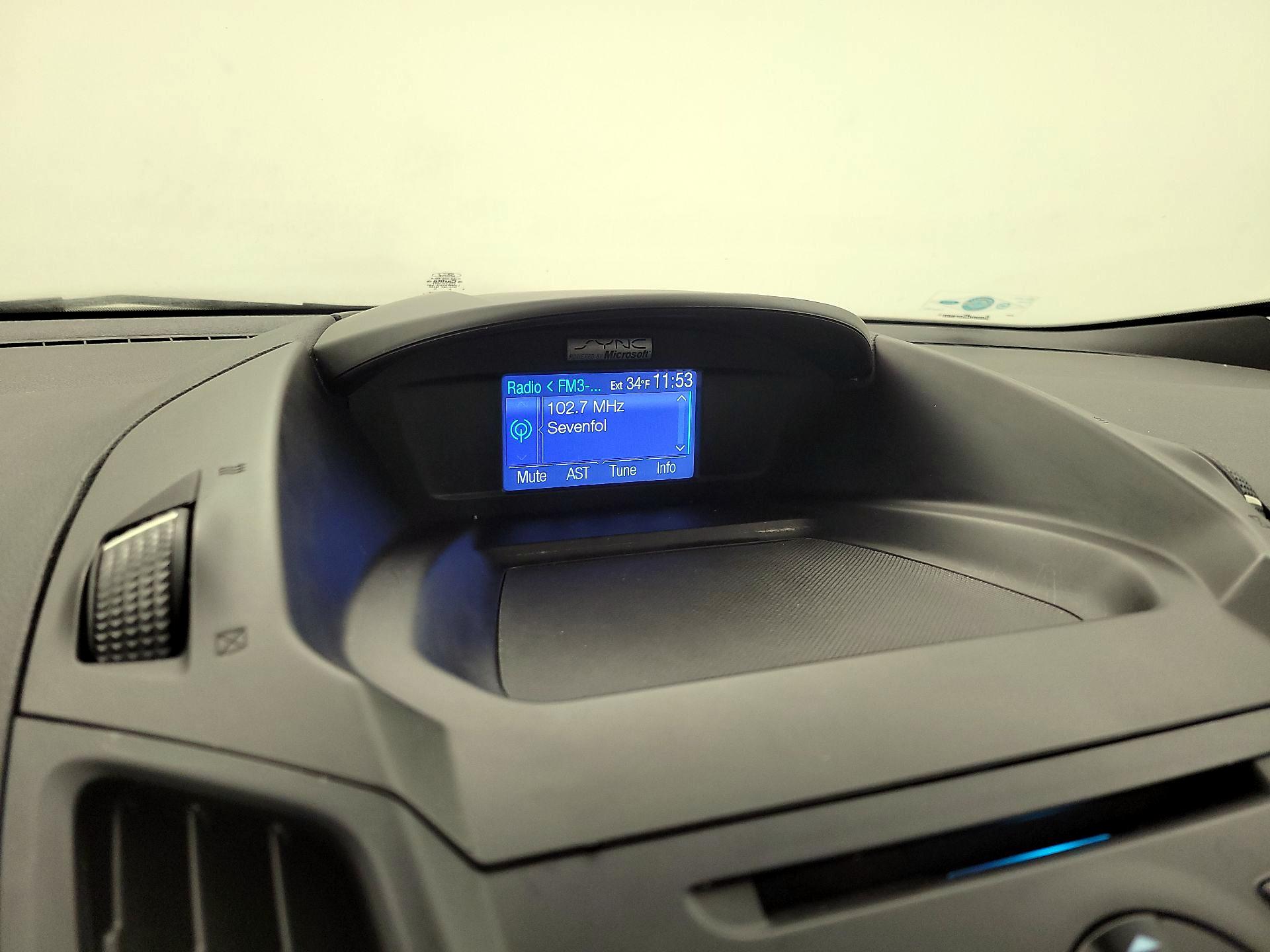 Thumbnail: 2014 Ford Escape - 15