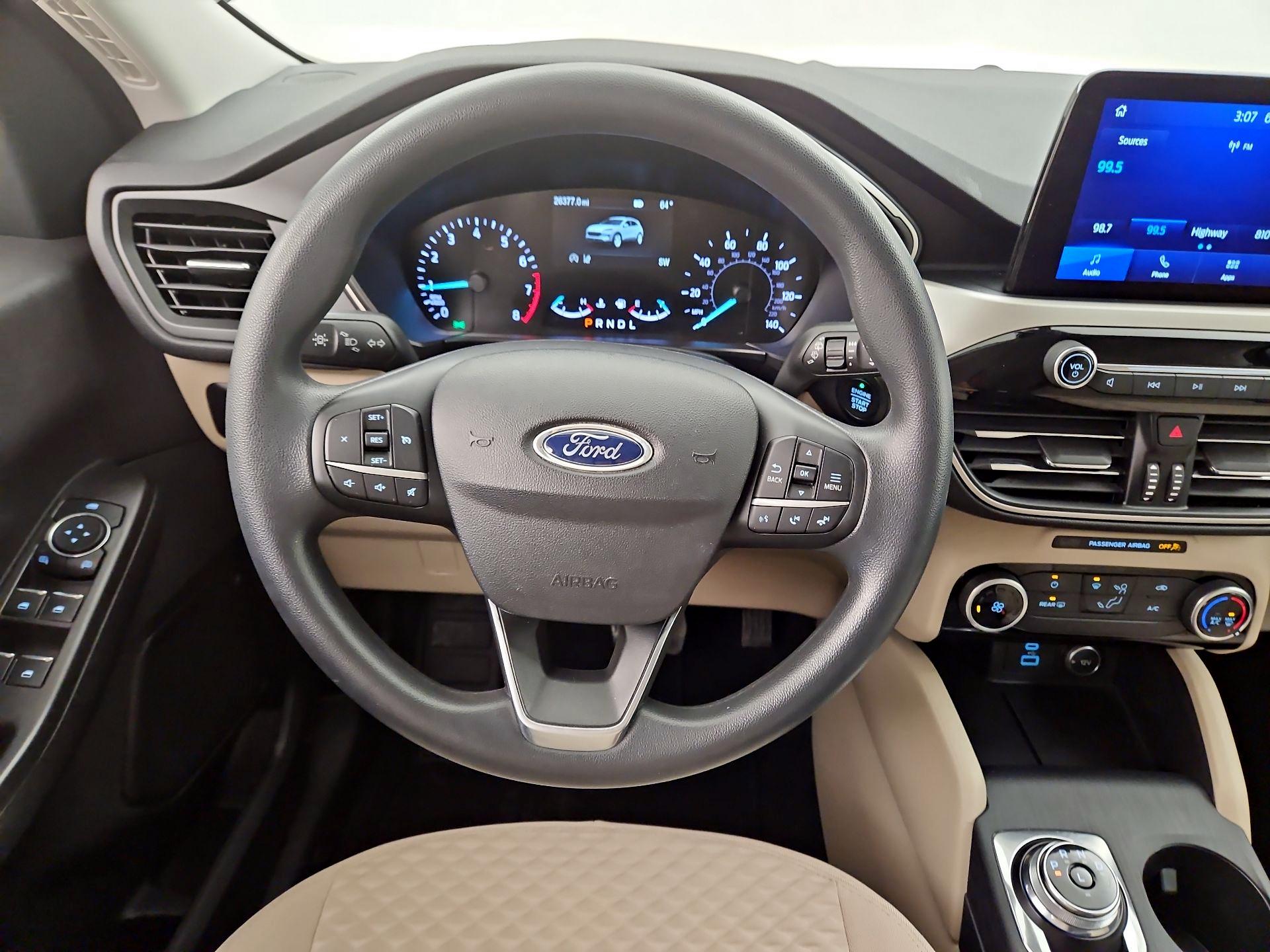 Thumbnail: 2021 Ford Escape - 10