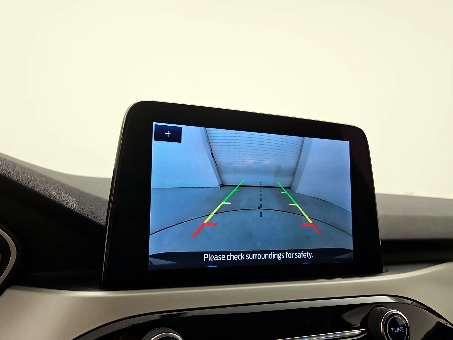 Thumbnail: 2021 Ford Escape - 14