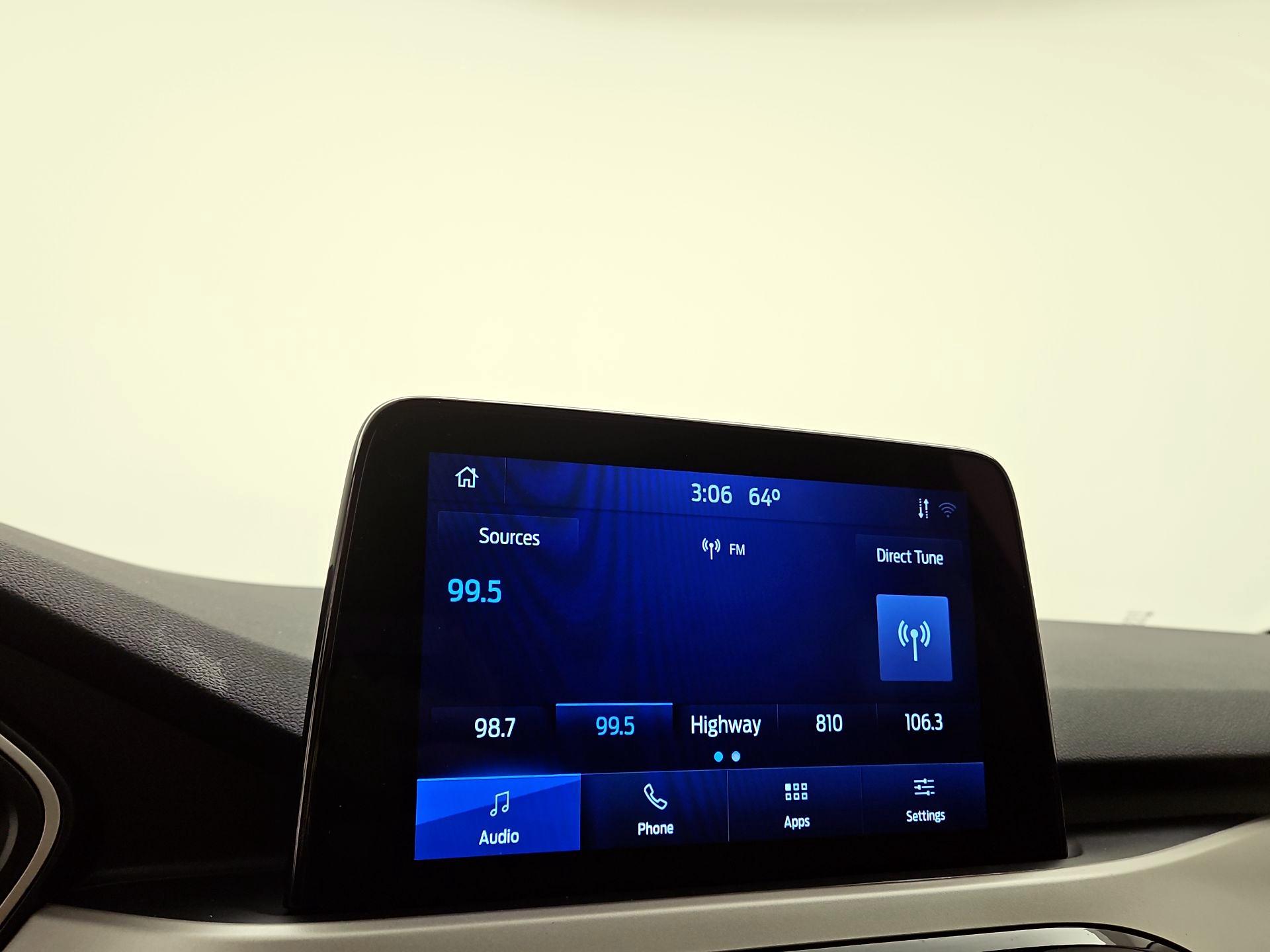 Thumbnail: 2021 Ford Escape - 15