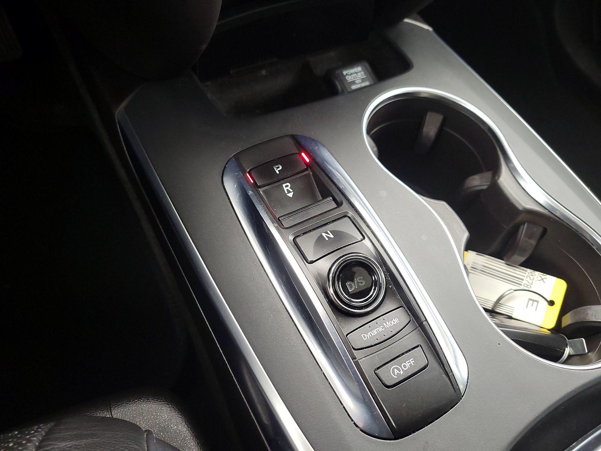 Thumbnail: 2019 Acura MDX - 17