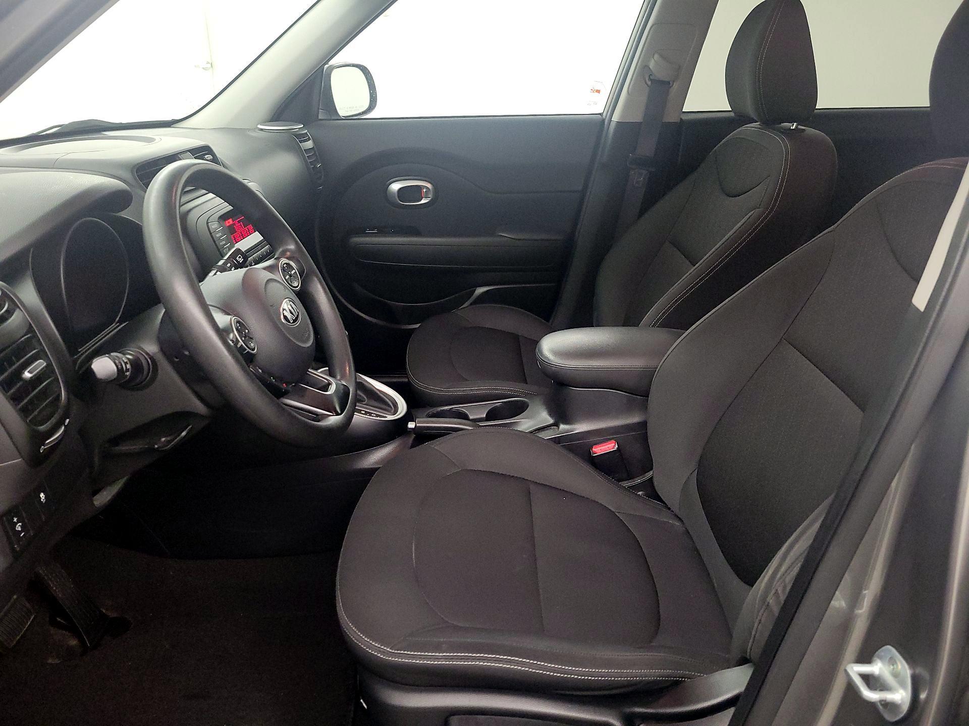 Thumbnail: 2015 Kia Soul - 11