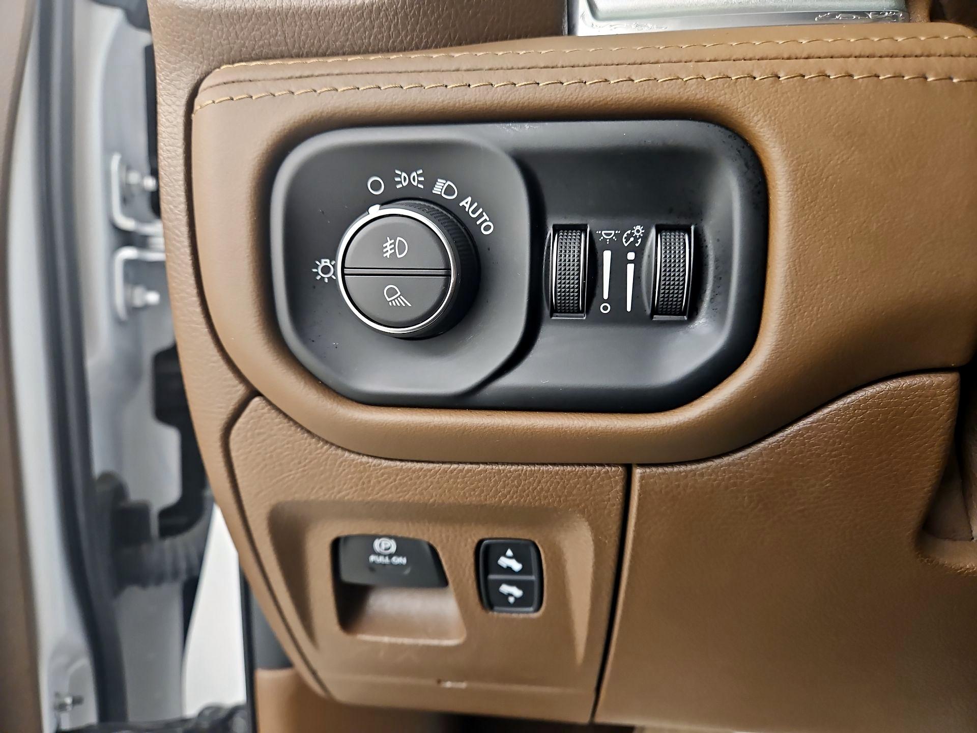 Thumbnail: 2021 RAM 1500 - 13