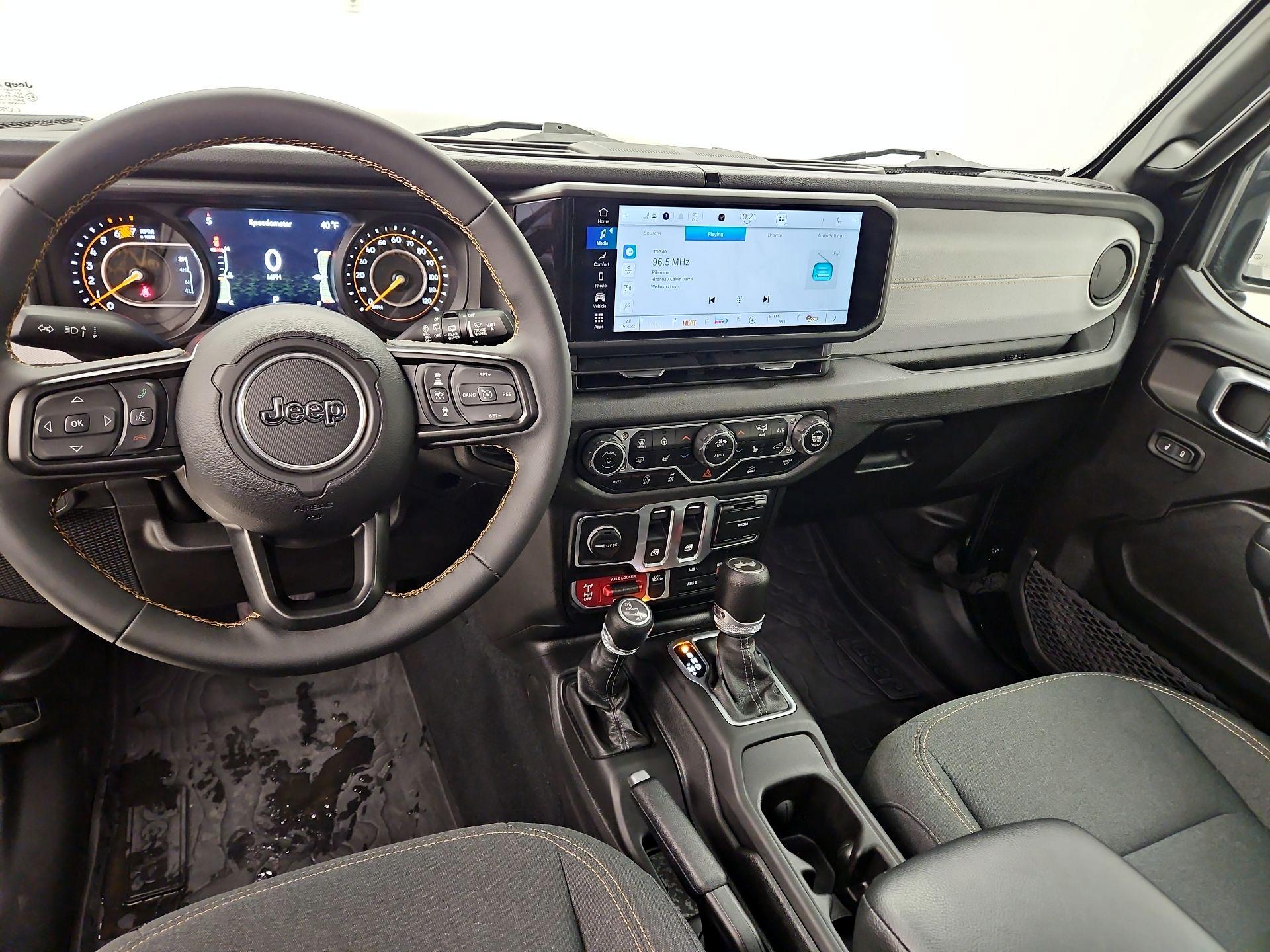 Thumbnail: 2024 Jeep Wrangler - 9