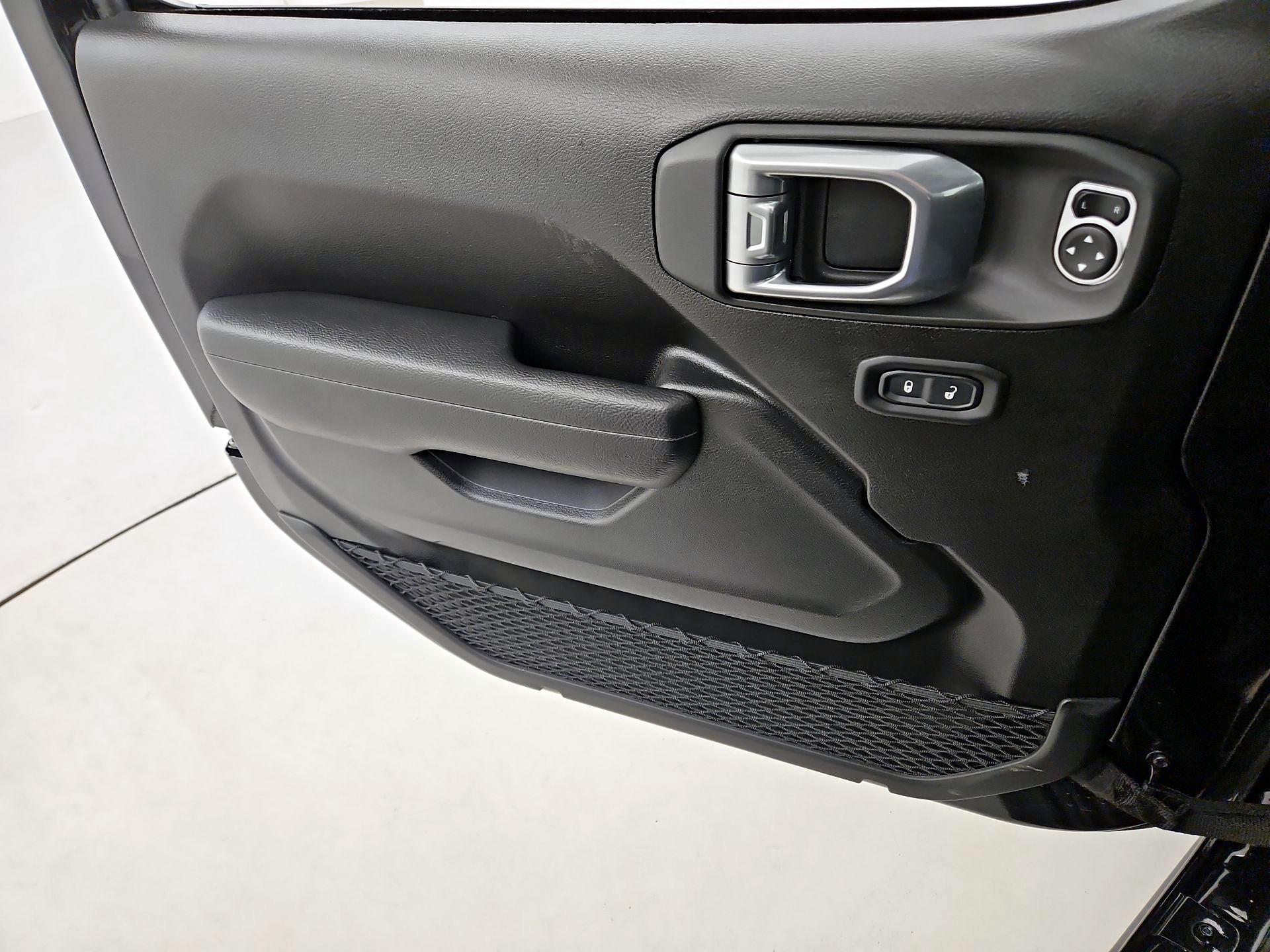 Thumbnail: 2024 Jeep Wrangler - 12