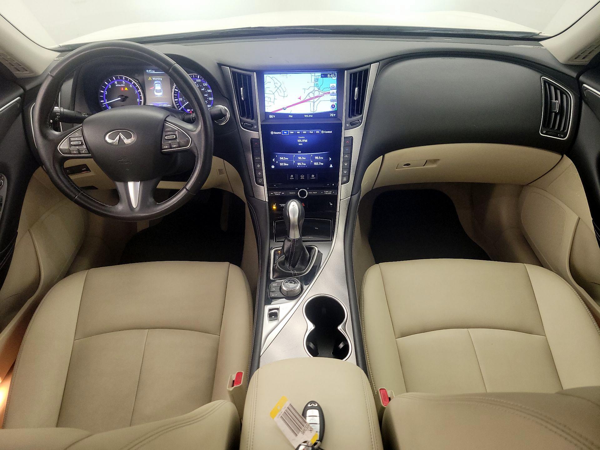 Thumbnail: 2015 INFINITI Q50 - 9